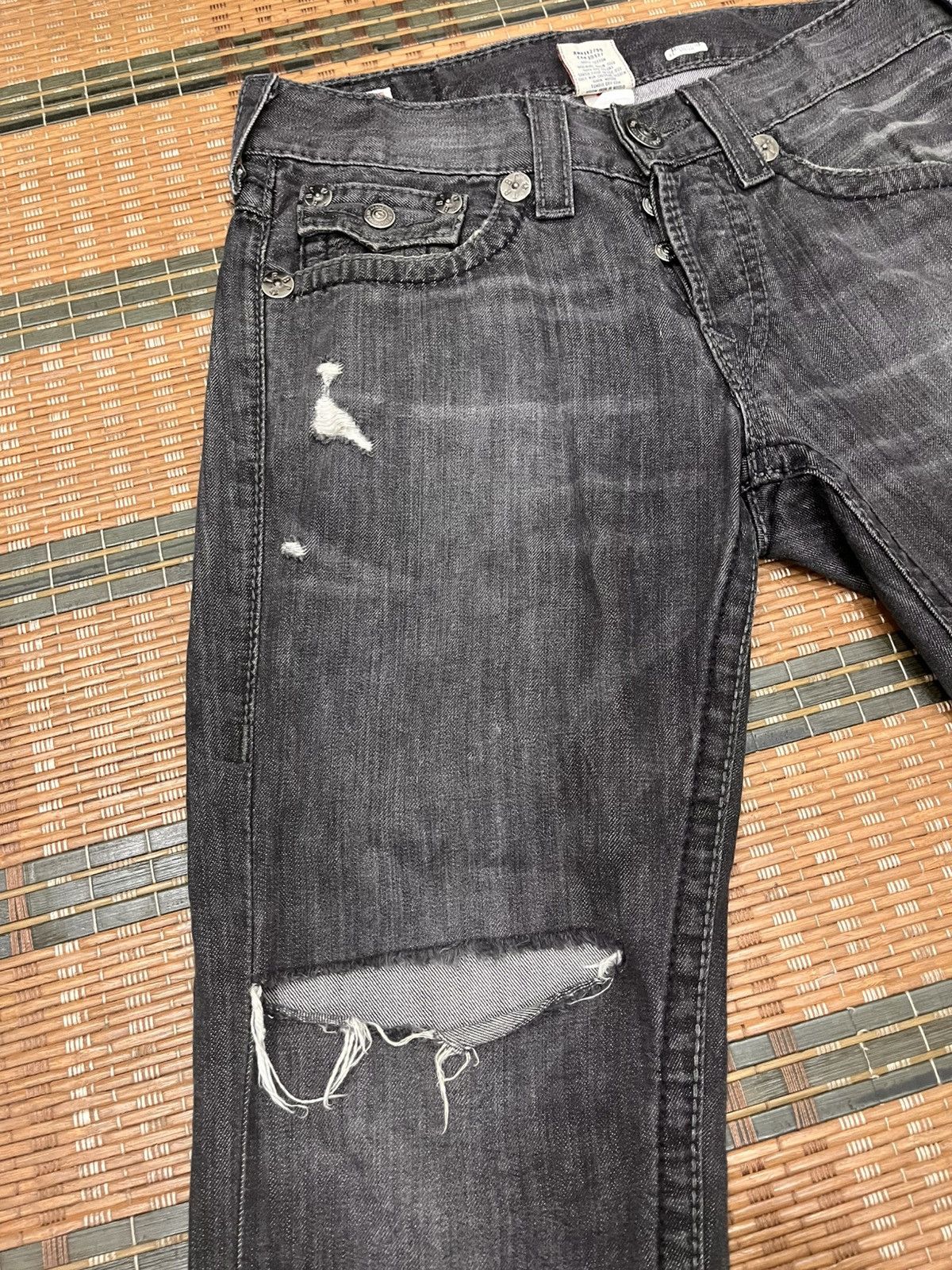 True Religion True Religion Jack Big T Distressed Denim Size US 32 / EU 48 - 3 Thumbnail
