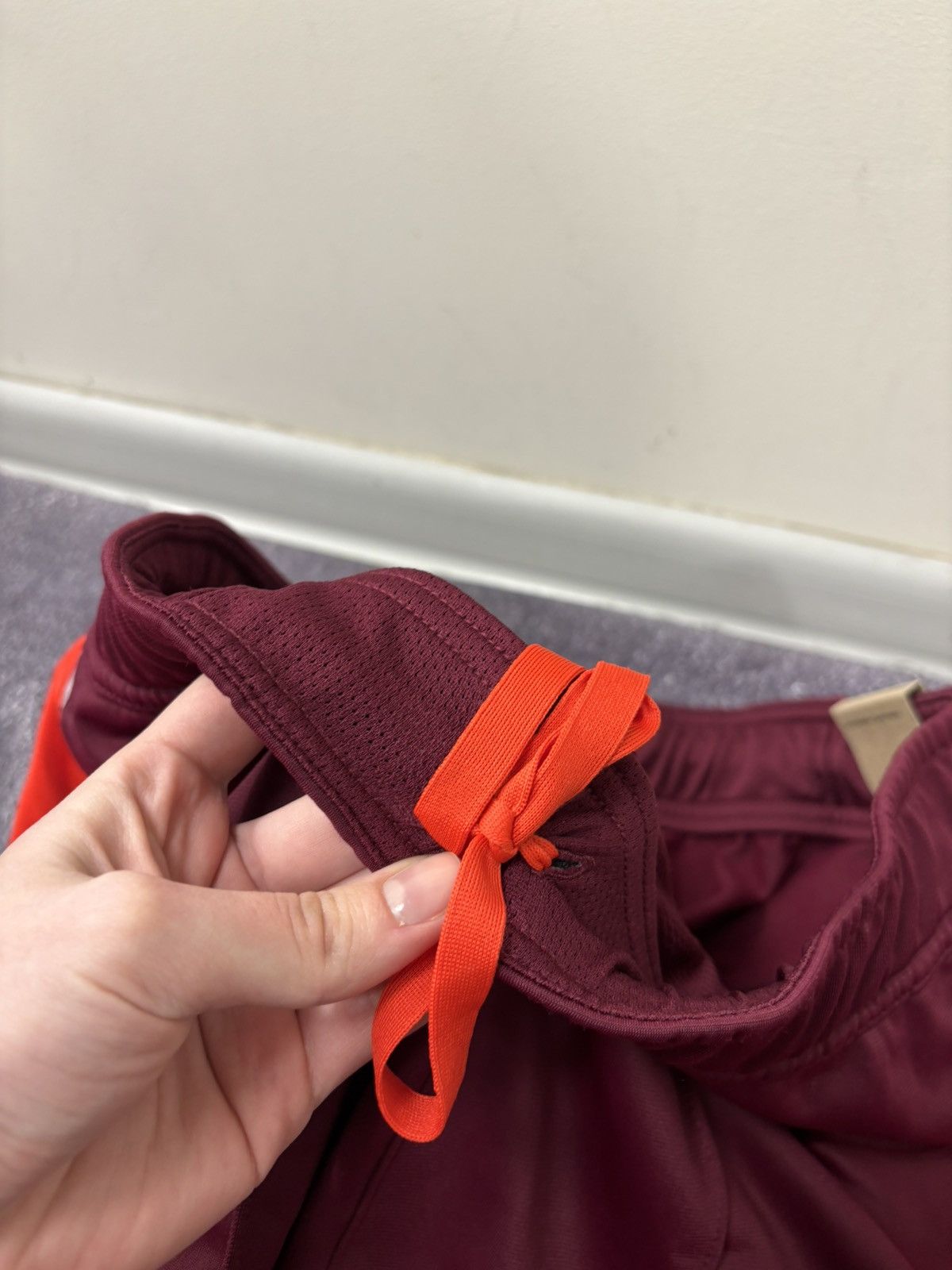 Nike Nike Court NWT Men’s Heritage Dark Red/Orange Tennis Pants Size US 32 / EU 48 - 7 Thumbnail