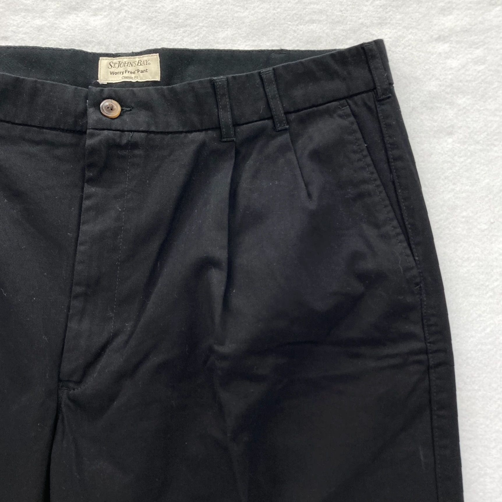 Vintage St. John's Bay Worry Free Pant Mens 40x30 Classic Fit Black Pleated Work Pants Size US 40 / EU 56 - 3 Thumbnail
