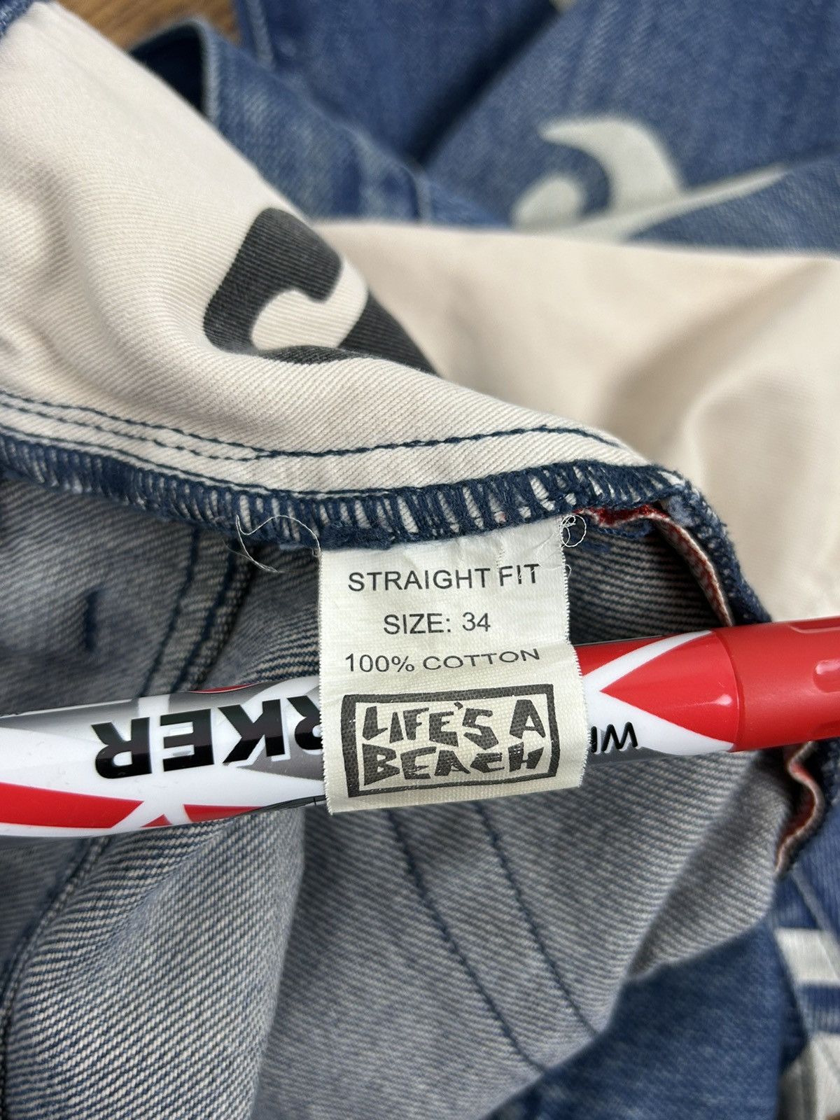 Life's a Beach Life's A Beach Allover Bones Print Denim Jeans Surfing Size US 34 / EU 50 - 13 Thumbnail