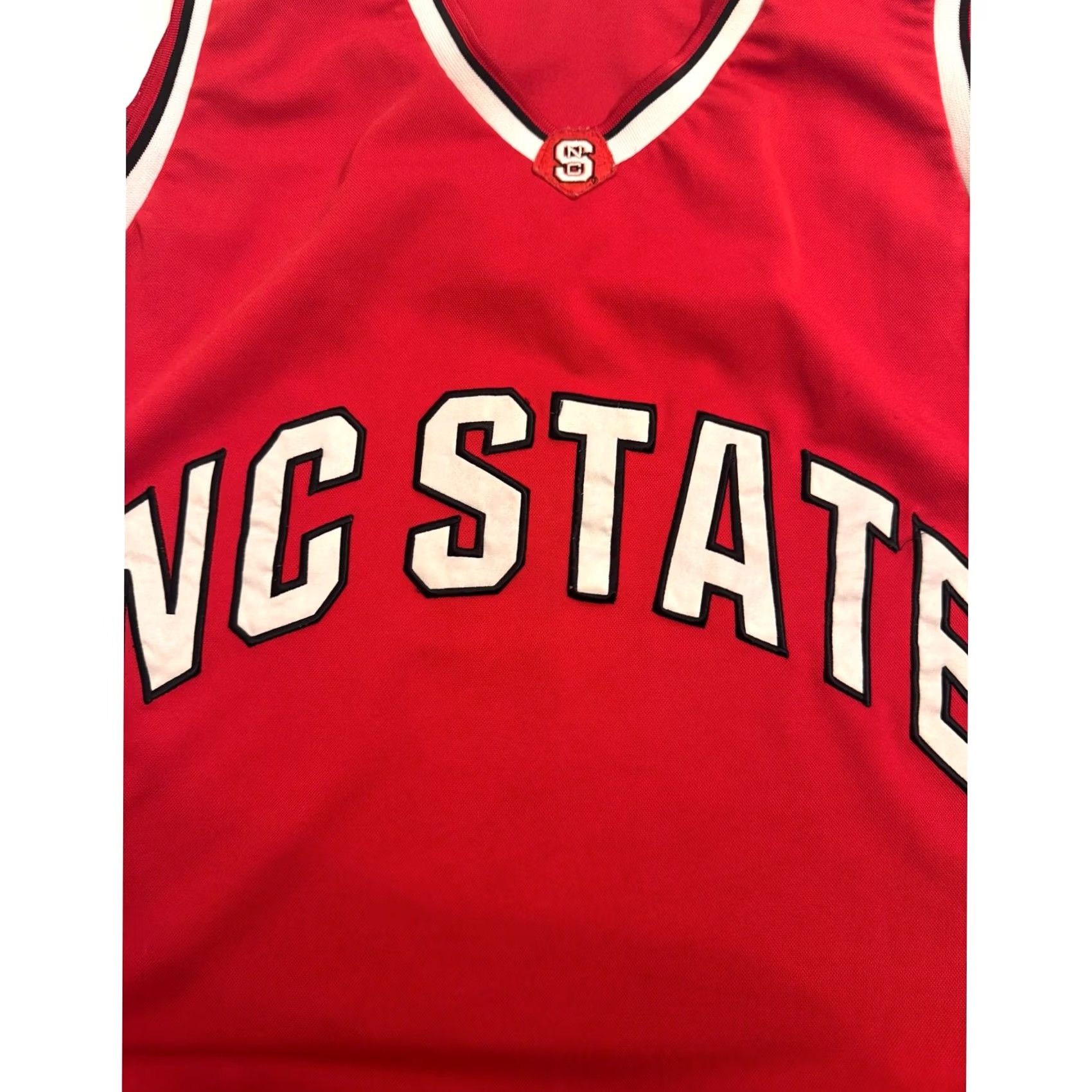 Vintage VINTAGE NC State Wolfpack Jersey Unisex Adults XL Red Colosseum #1 Size US XL / EU 56 / 4 - 3 Thumbnail