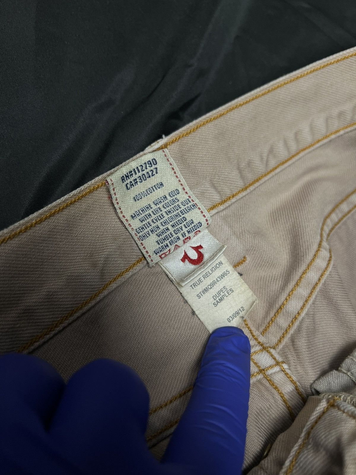True Religion USAmade True Religion Slim Fit Khaki Tan Denim Vintage Baggy Size US 32 / EU 48 - 6 Thumbnail