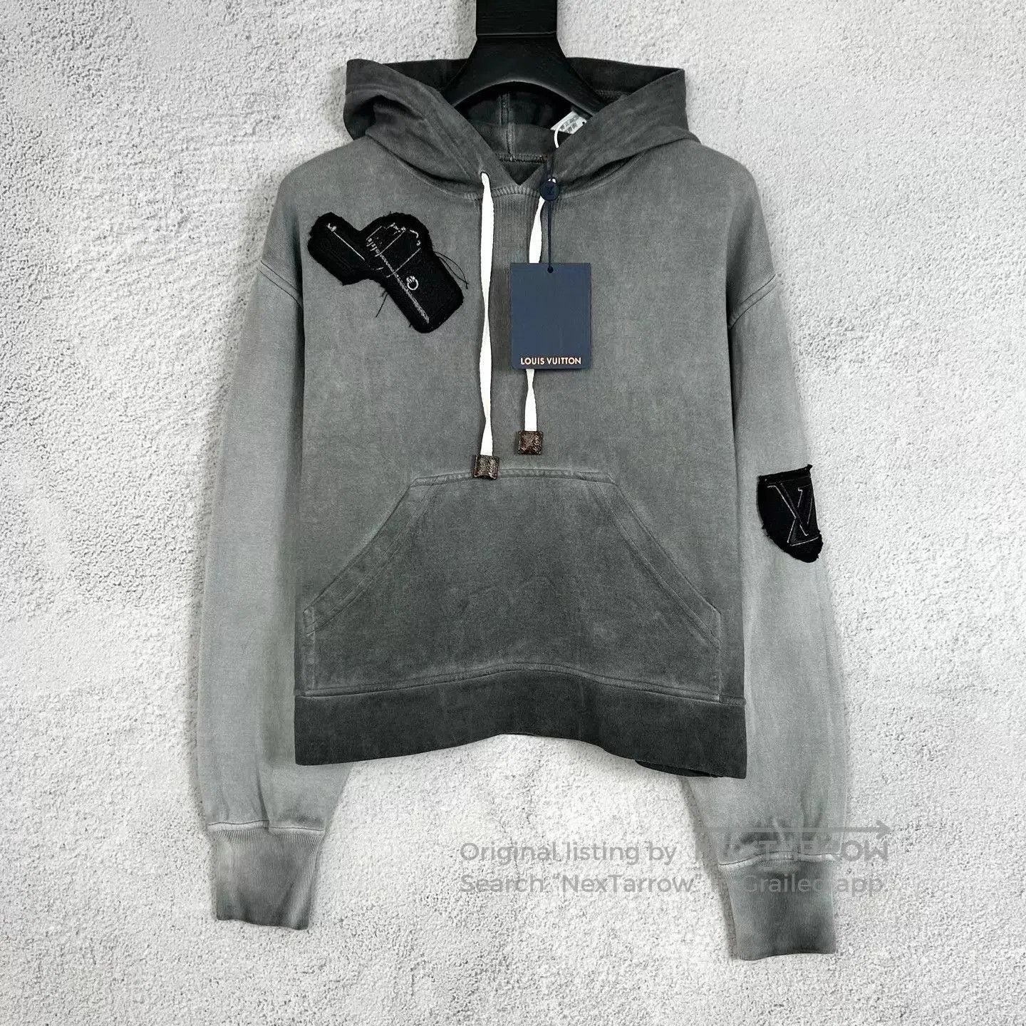Louis Vuitton Gray Oversized Hoodie with Embroidered Patches. Size US S / EU 44-46 / 1 - 1 Thumbnail