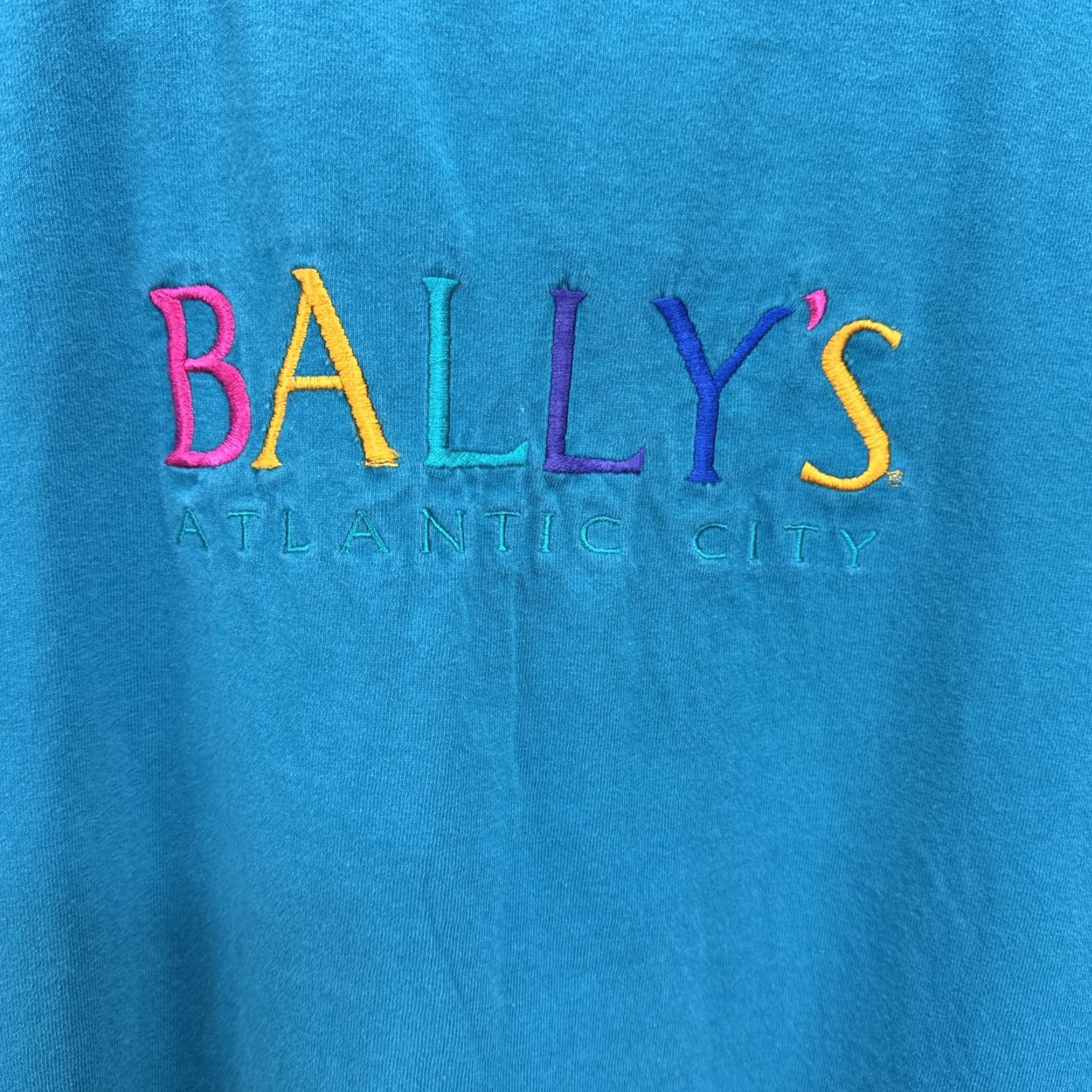 Bally VINTAGE Ballys Casino Atlantic City T Shirt Large Blue Embroidered Men Shirt 90s Gambling Atlantic City Ballys Casino Man Mens Size US L / EU 52-54 / 3 - 2 Thumbnail