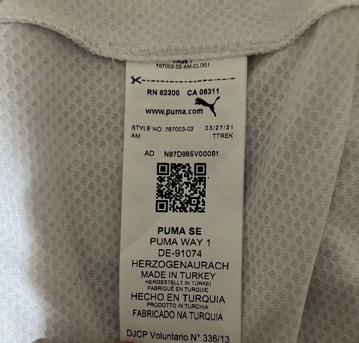 Nike Puma Fenerbahçe SK Away Jersey Soccer Club Sz Medium Size US M / EU 48-50 / 2 - 7 Thumbnail