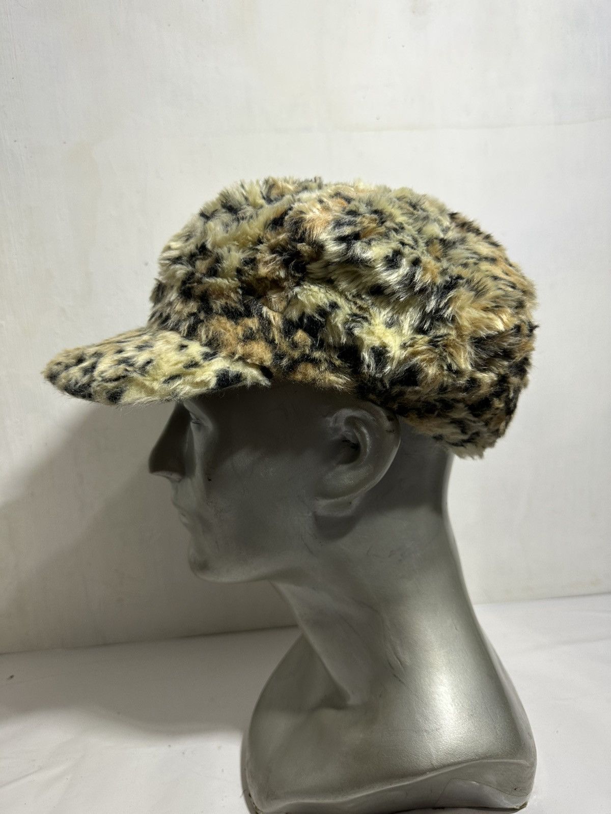 Handmade Unknown Japanese Leopard Hats Size ONE SIZE - 6 Thumbnail