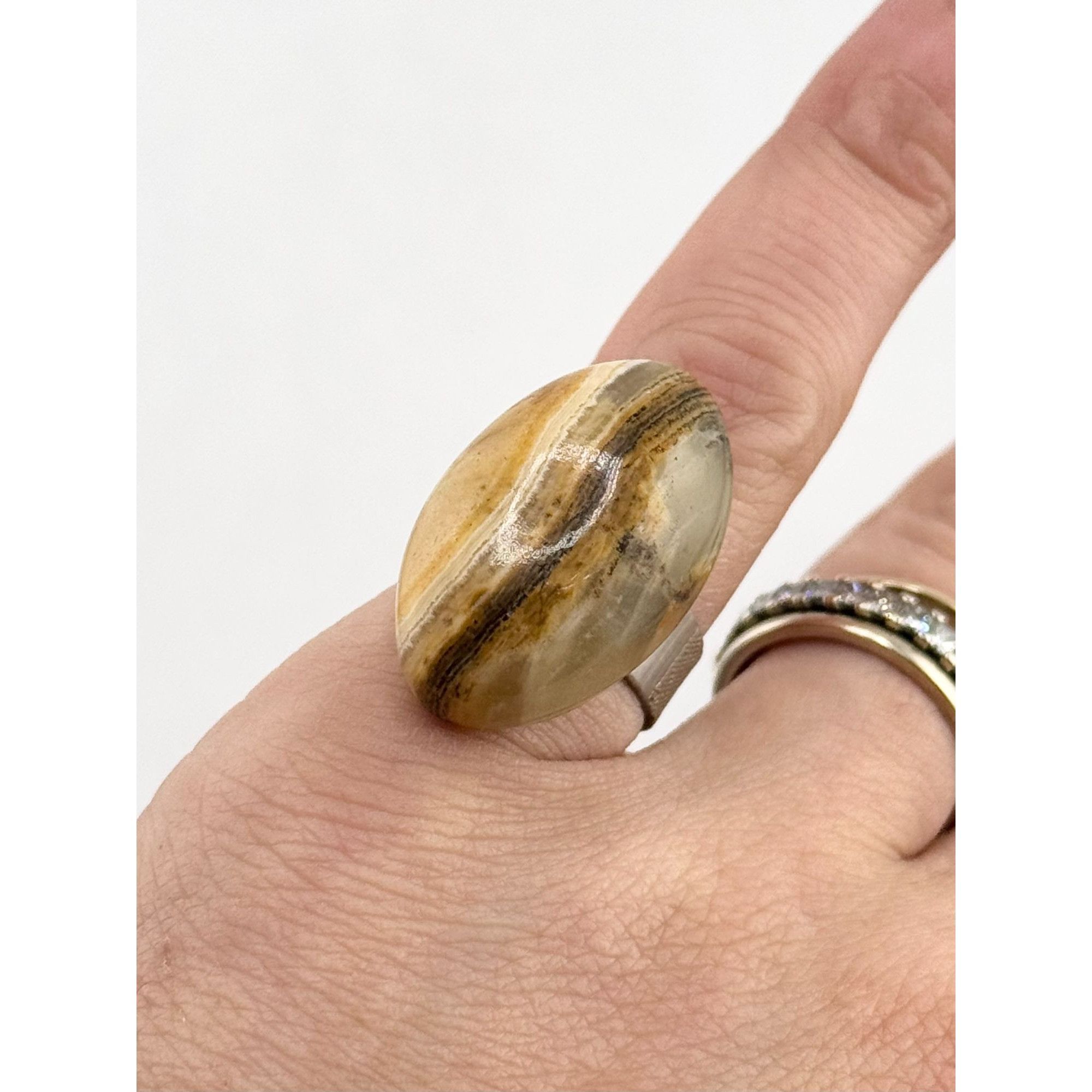 Vintage Vintage striated agate stone adjustable ring Size ONE SIZE - 5 Thumbnail