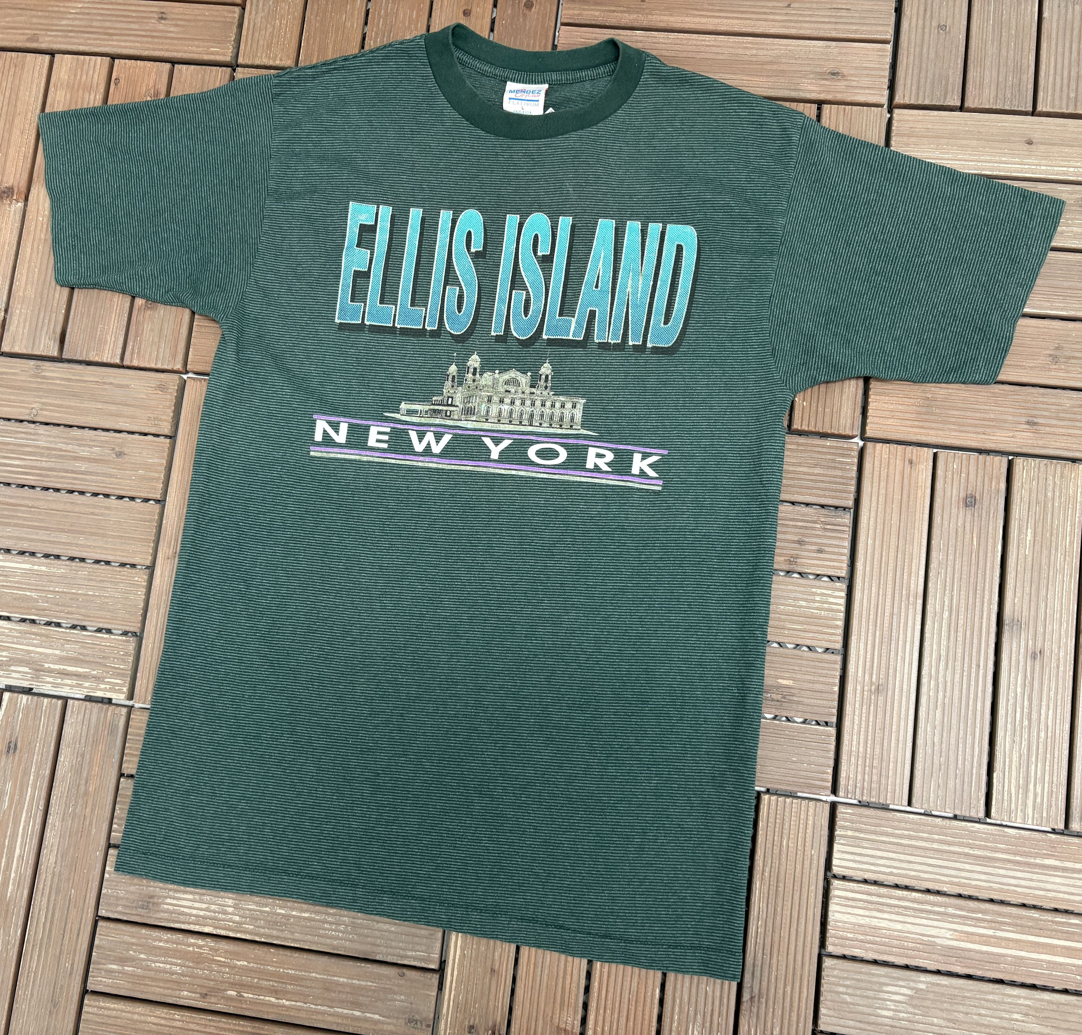 Vintage Ellis Island, New York Vintage Made in USA Green Tee Size US L / EU 52-54 / 3 - 2 Thumbnail
