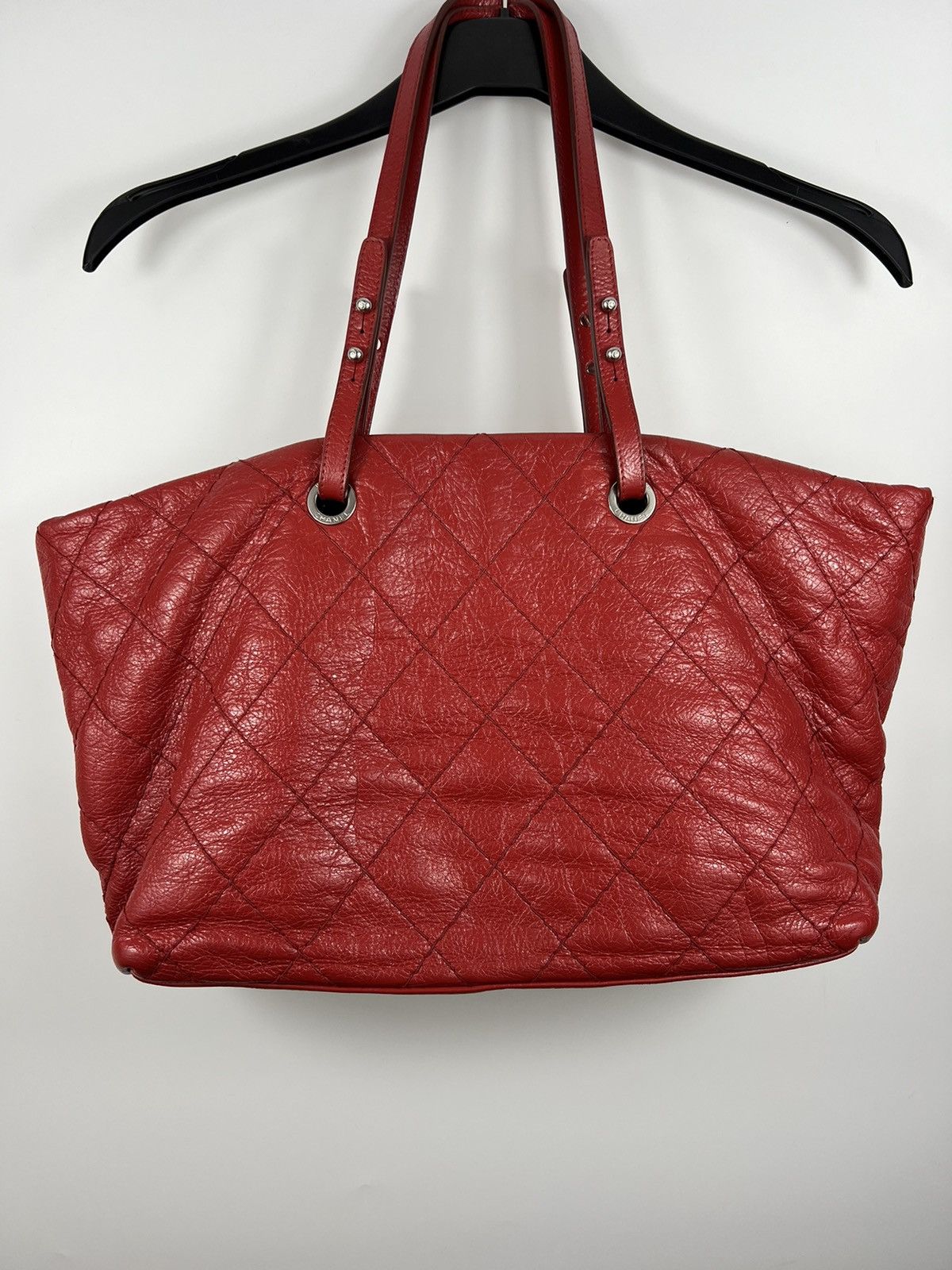 Chanel Chanel On The Road Tote Red Calfskin Leather Bag Size ONE SIZE - 4 Thumbnail