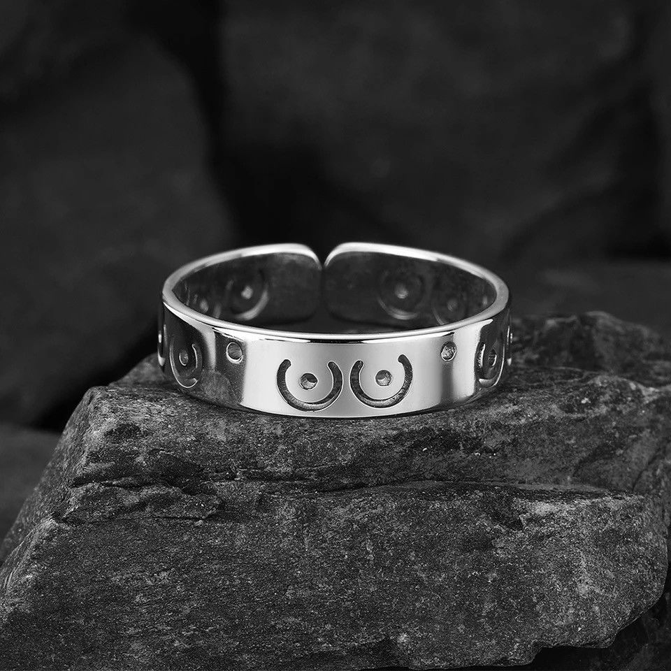 Japanese Brand × Vintage Hand Sign Ring "Boobies" Size ONE SIZE - 3 Thumbnail