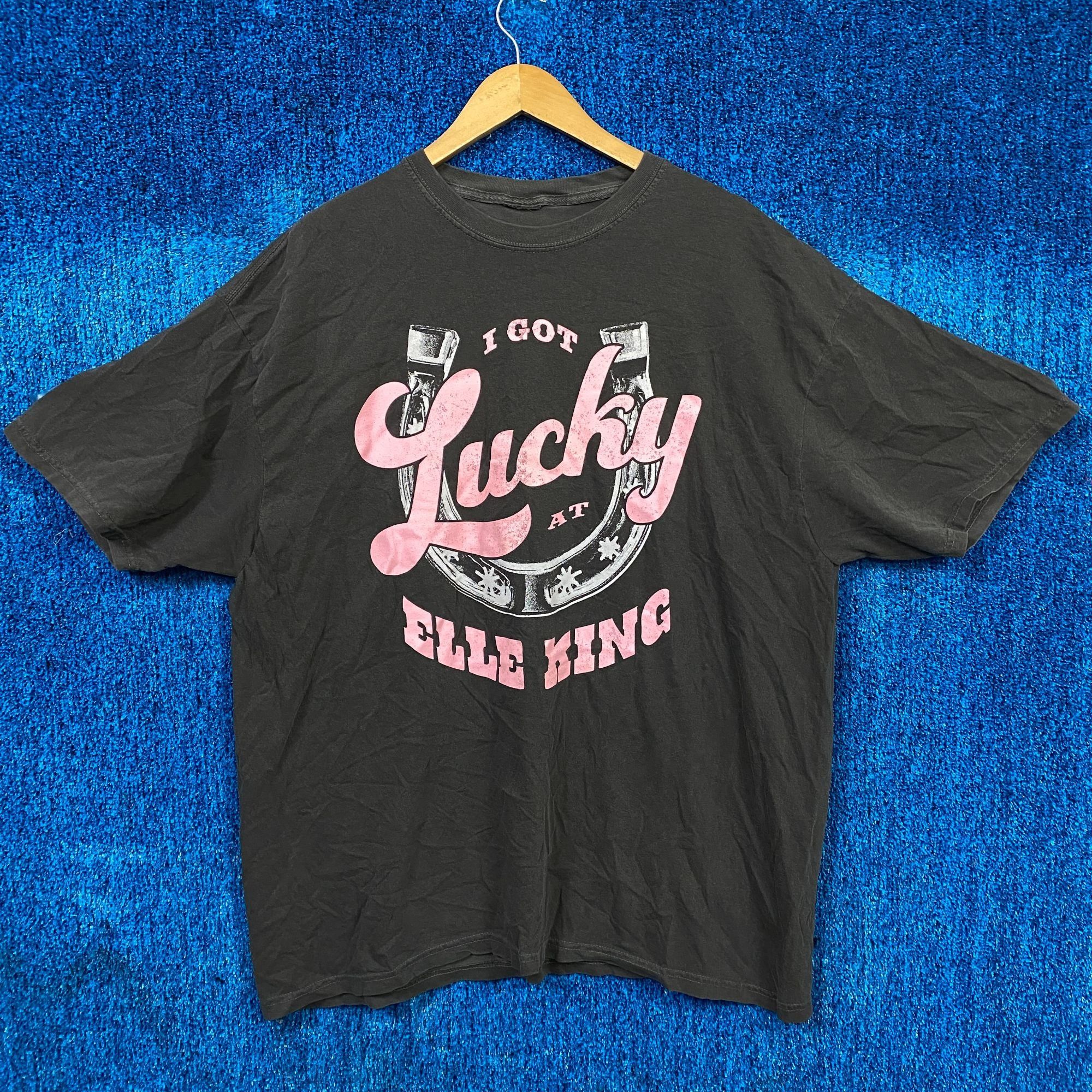 Band Tees I Got Lucky at Elle King A Freaking Men 2023 Tour Tee XXL Size US XXL / EU 58 / 5 - 1 Thumbnail