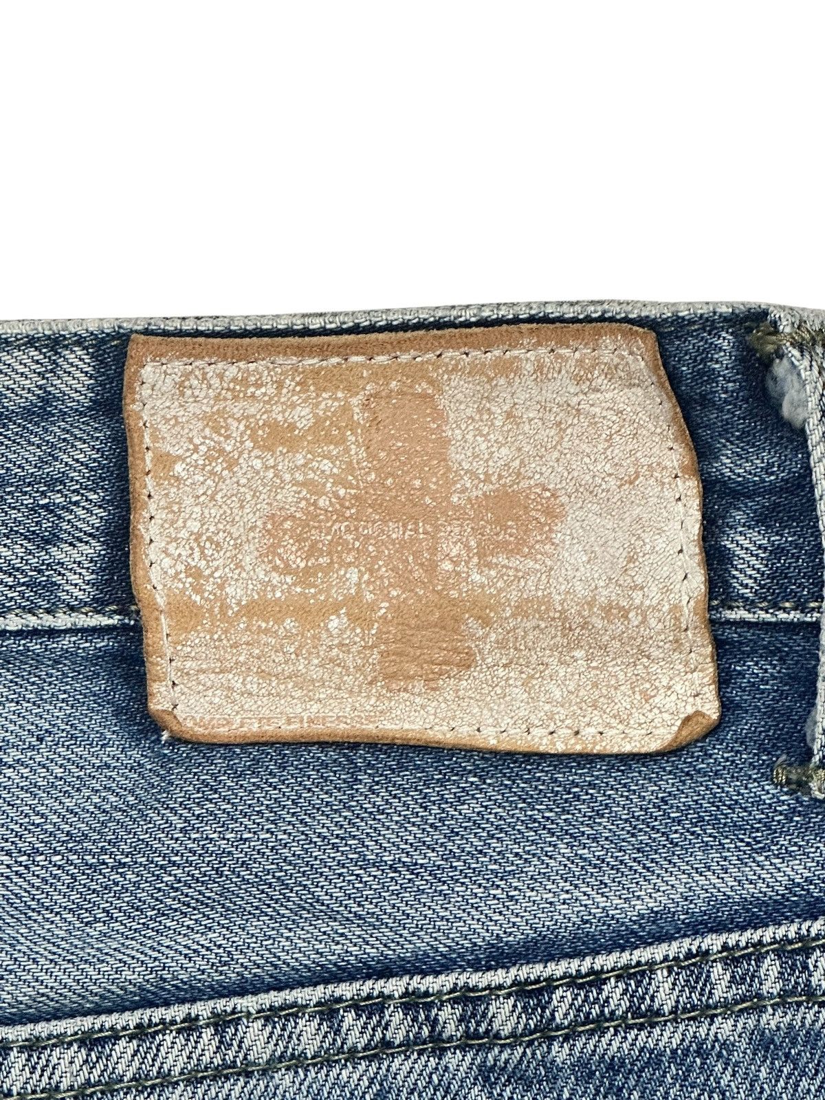 Japanese Brand Complete Finesse Japan Distressed Selvage Jeans With Faded Size US 33 - 9 Thumbnail