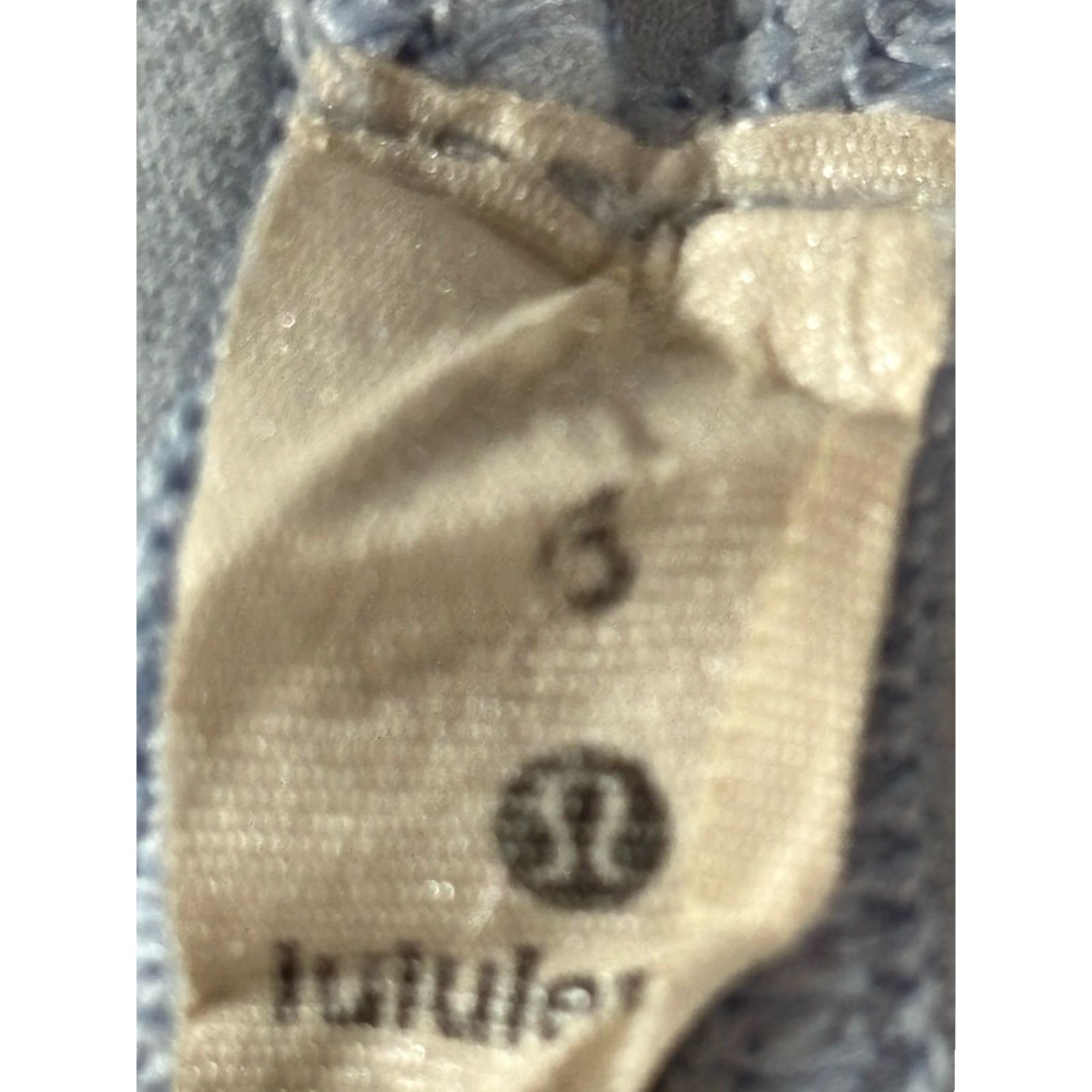 Lululemon LULULEMON Nulu Racerback Tank Top Size 6 Women’s Light Blue Stretch Activewear Running Size M / US 6-8 / IT 42-44 - 7 Thumbnail