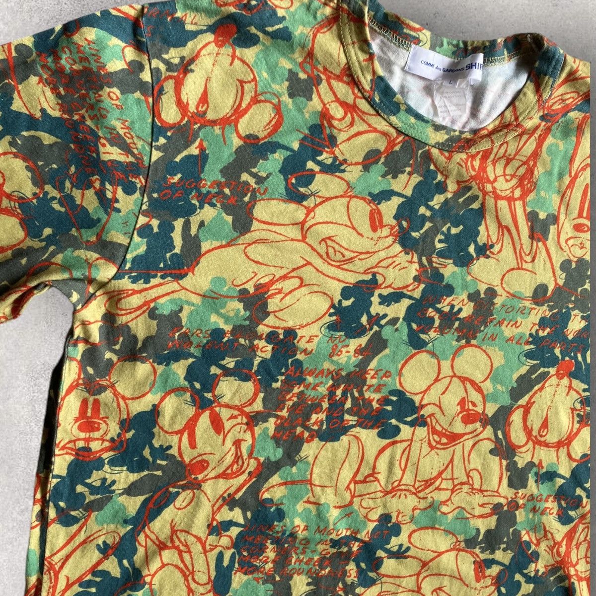 Comme des Garcons Fall14 Mickey Mouse Camo T Shirt Size US S / EU 44-46 / 1 - 1 Thumbnail