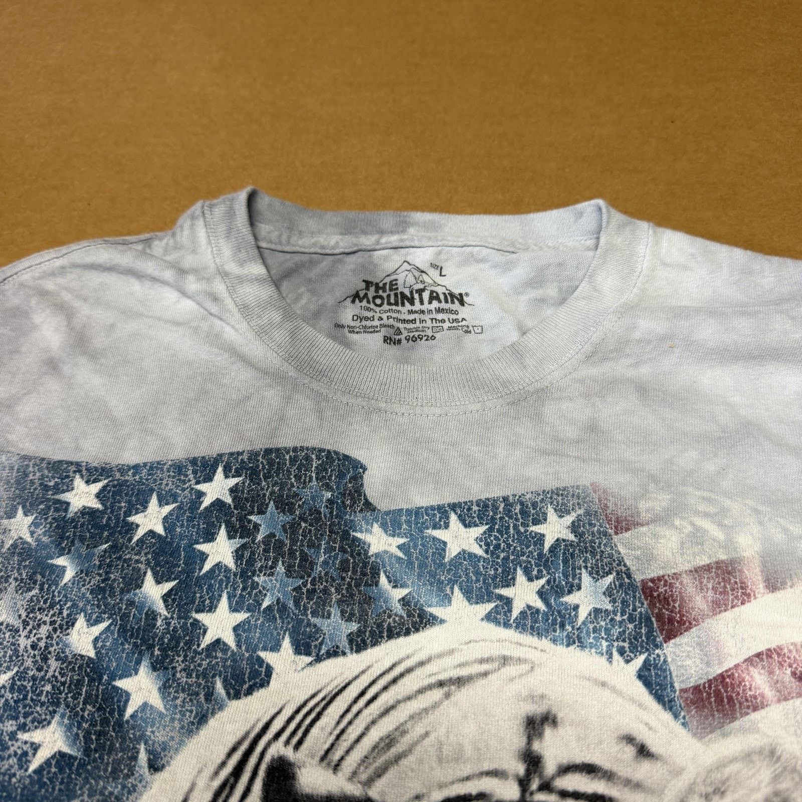 The Mountain The Mountain Shirt Mens Large Gray USA Flag White Tiger Size US L / EU 52-54 / 3 - 2 Thumbnail