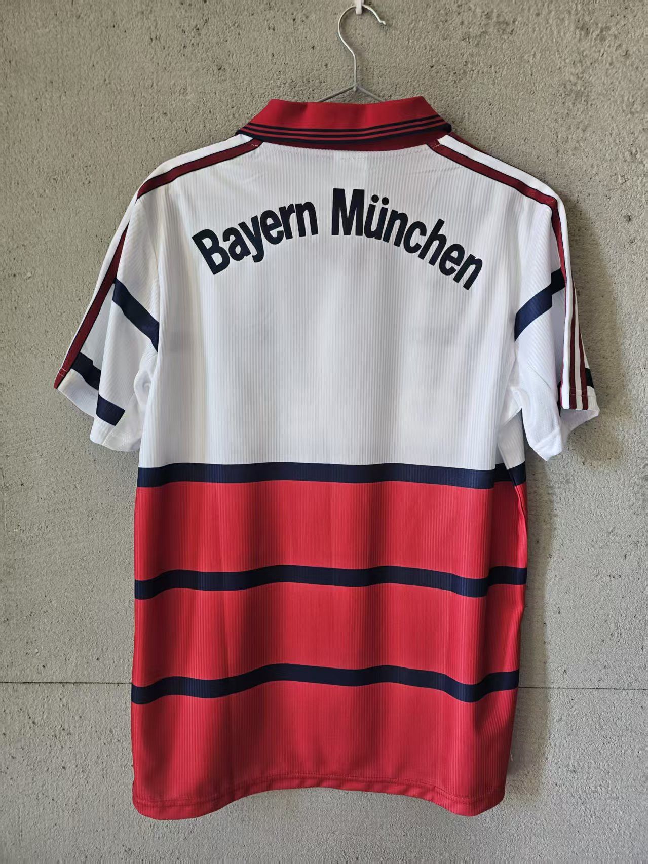 Other 1998 2001 Bayern Munich Jersey Away Size US XL / EU 56 / 4 - 5 Thumbnail