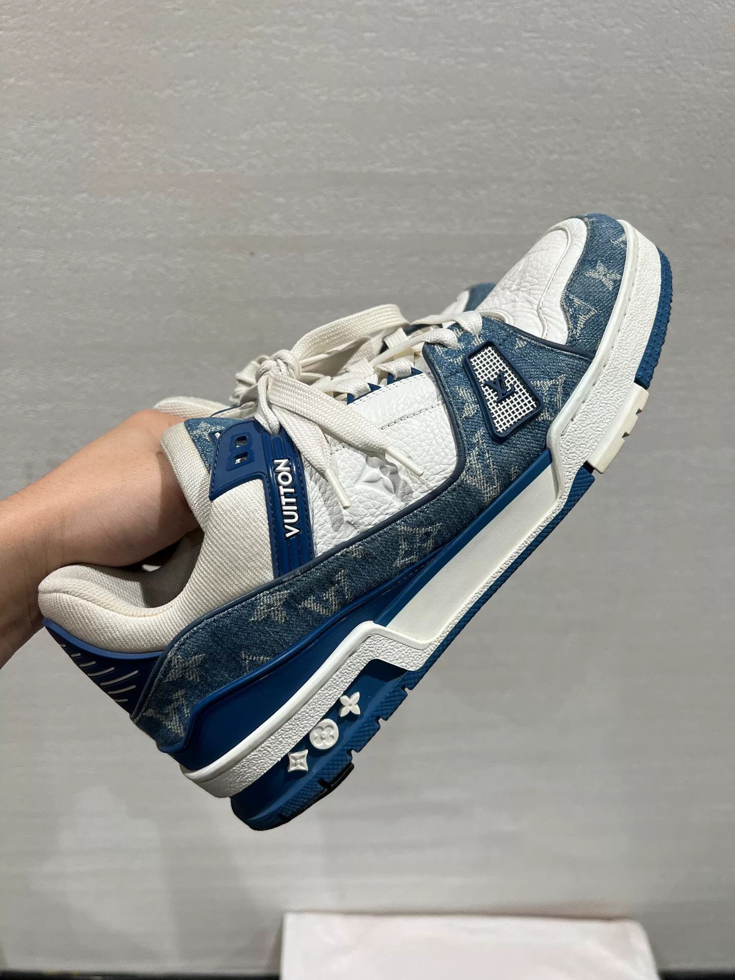Louis Vuitton Louis Vuitton Denim Trainer Sneakers for Sale Size US 9 / EU 42 - 1 Thumbnail