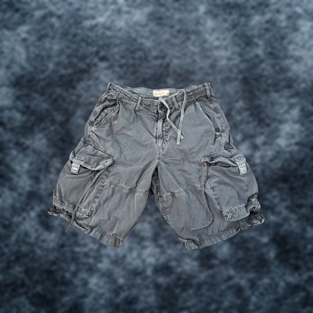 American Eagle Outfitters VINTAGE American Eagle Cargo Shorts Mens 30 Gray Military Paratrooper Utility Outdoor Army Cargo Shorts Mens 30 Gray VINTAGE Size US 30 / EU 46 - 1 Thumbnail