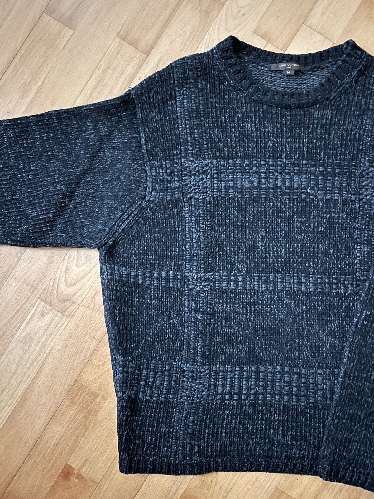 Louis Vuitton Louis Vuitton vintage knit sweater Size US M / EU 48-50 / 2 - 3 Thumbnail
