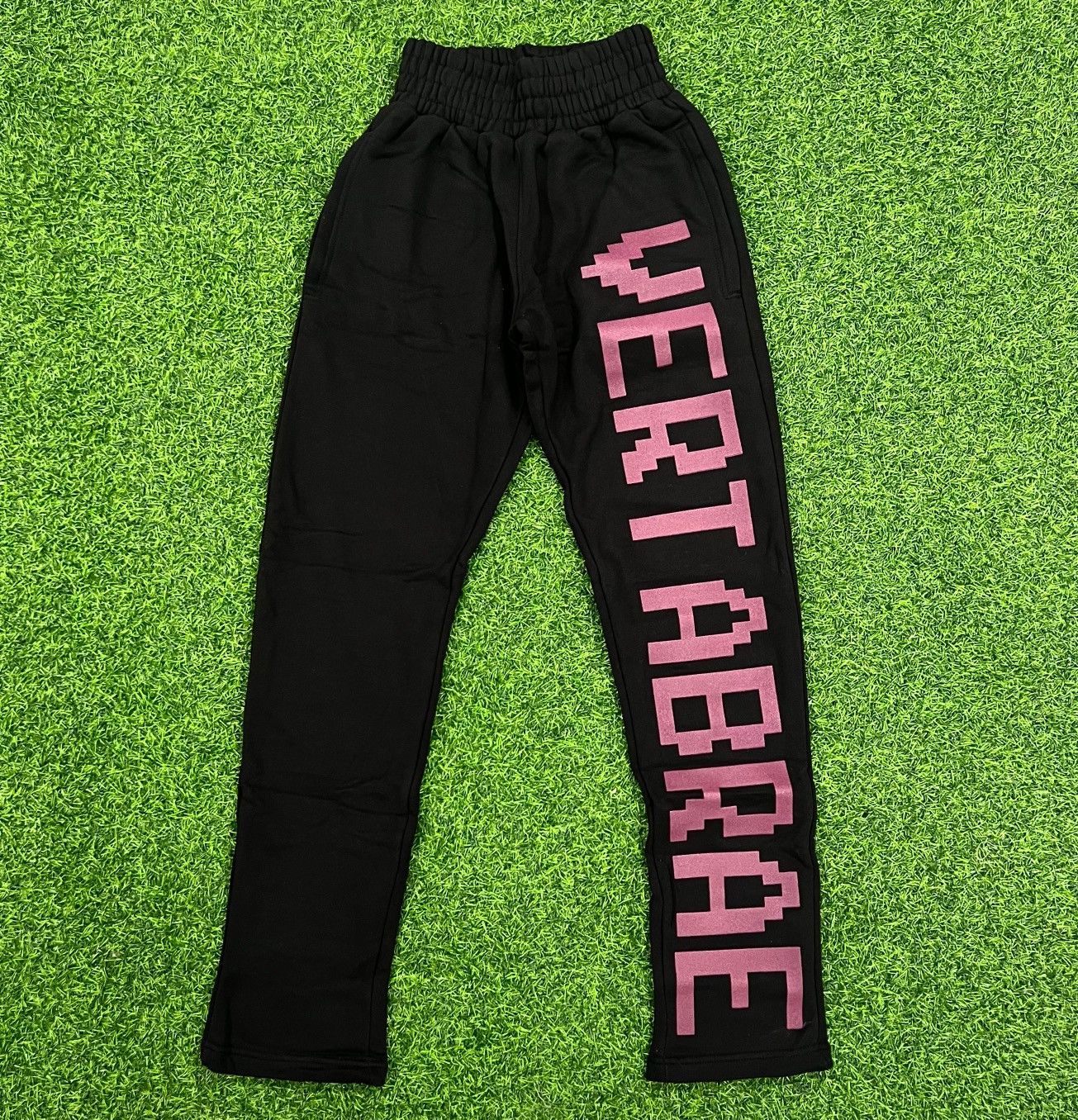 image of Vertabrae C-2 Sweatpants Black/purple, Men's (Size 30)