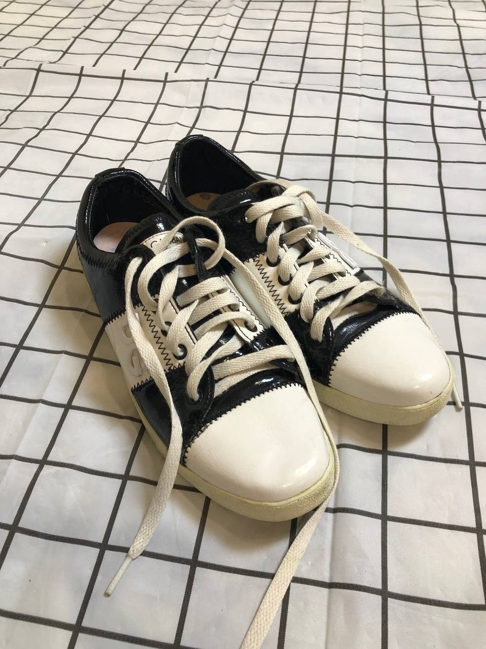 Dolce & Gabbana Dolce Gabbana Womens Low Top Sneakers Size US 5 / EU 37 - 1 Thumbnail