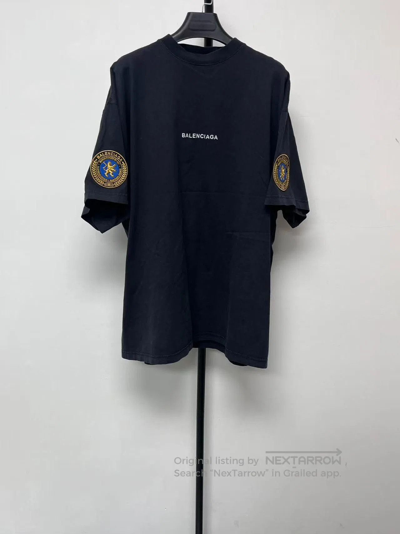 Balenciaga Balenciaga Faded Fleece Short-Sleeve T-Shirt. Size US M / EU 48-50 / 2 - 1 Thumbnail