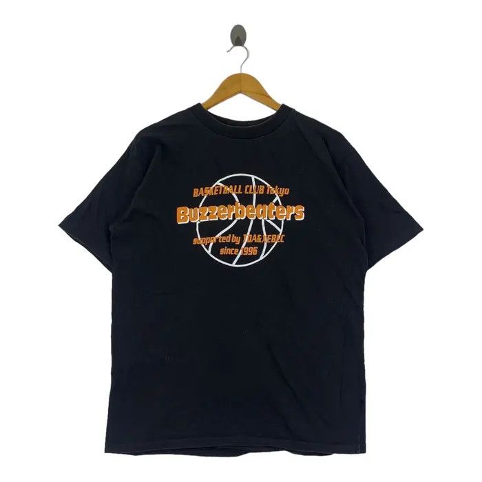 Vintage BUZZERBEATERS BASKETBALL TOKYO Club Tee Shirt Size US L / EU 52-54 / 3 - 1 Thumbnail
