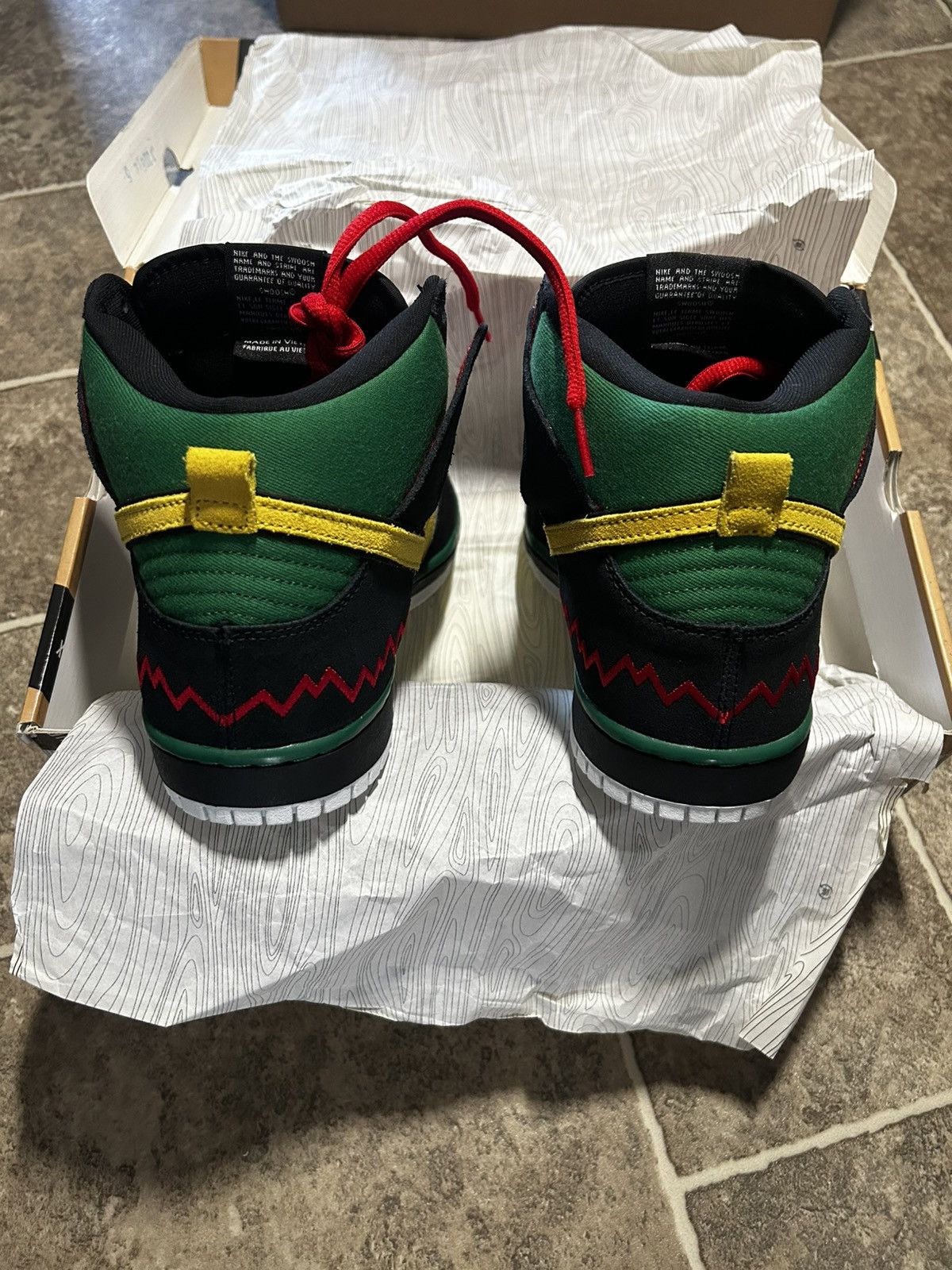 Nike DS Nike SB Dunk High McRad 2012 Brand New Size US 10 / EU 43 - 6 Thumbnail