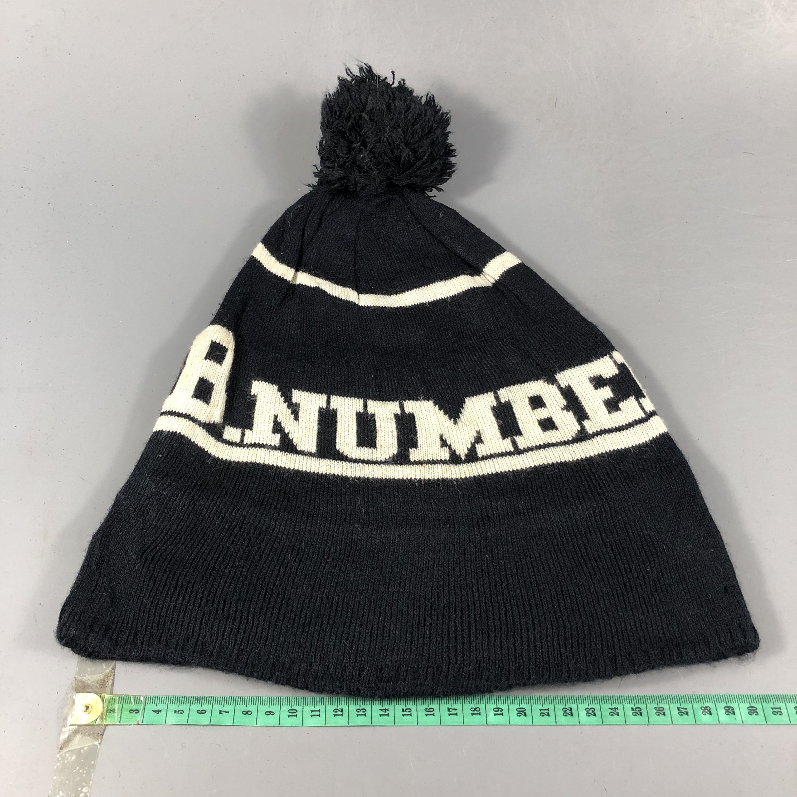 Japanese Brand Back Number Slouchy Bobble Beanie Snowcap Snow Hat B1033 Size ONE SIZE - 3 Thumbnail