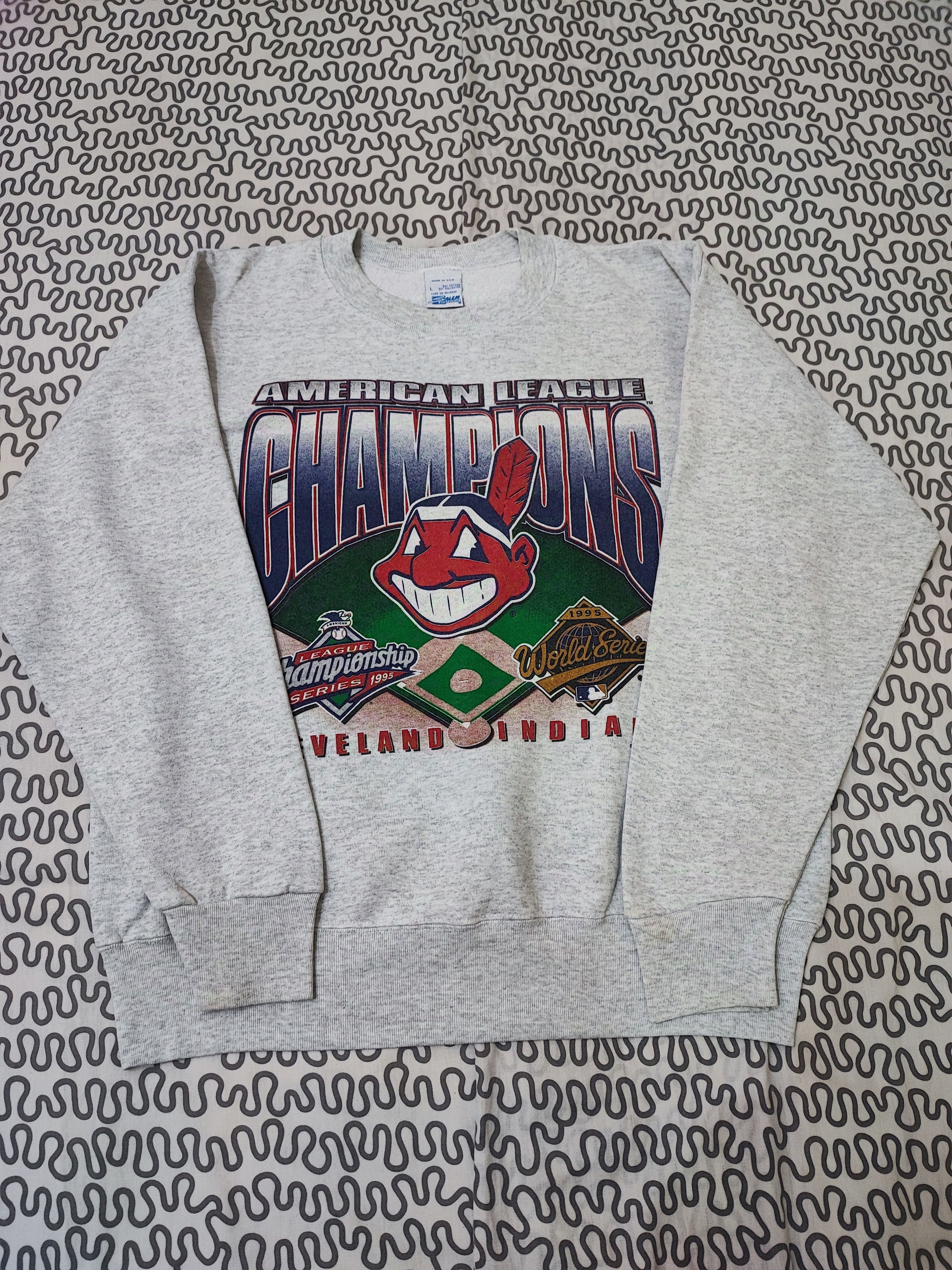 Vintage Vintage 1995 Cleveland Indians MLB Crewneck Sweatshirt Size US L / EU 52-54 / 3 - 8 Thumbnail