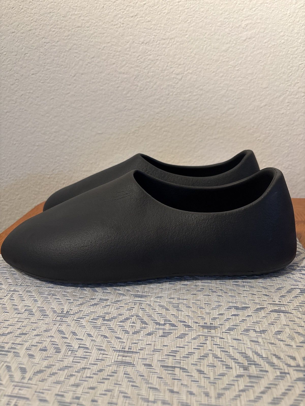 Yeezy Yeezy Season Slippers Size US 12 / EU 45 - 4 Thumbnail