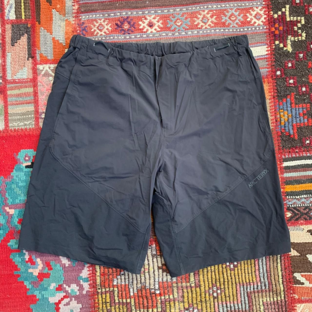 Arc'Teryx ARC'TERYX SYSTEM_A Paltz Short Black Ash | Grailed