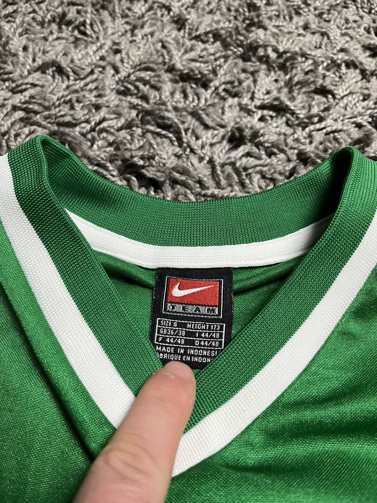 Nike Nike Vtg Kelly Green Short Sleeve Soccer Jersey S Size US S / EU 44-46 / 1 - 6 Thumbnail