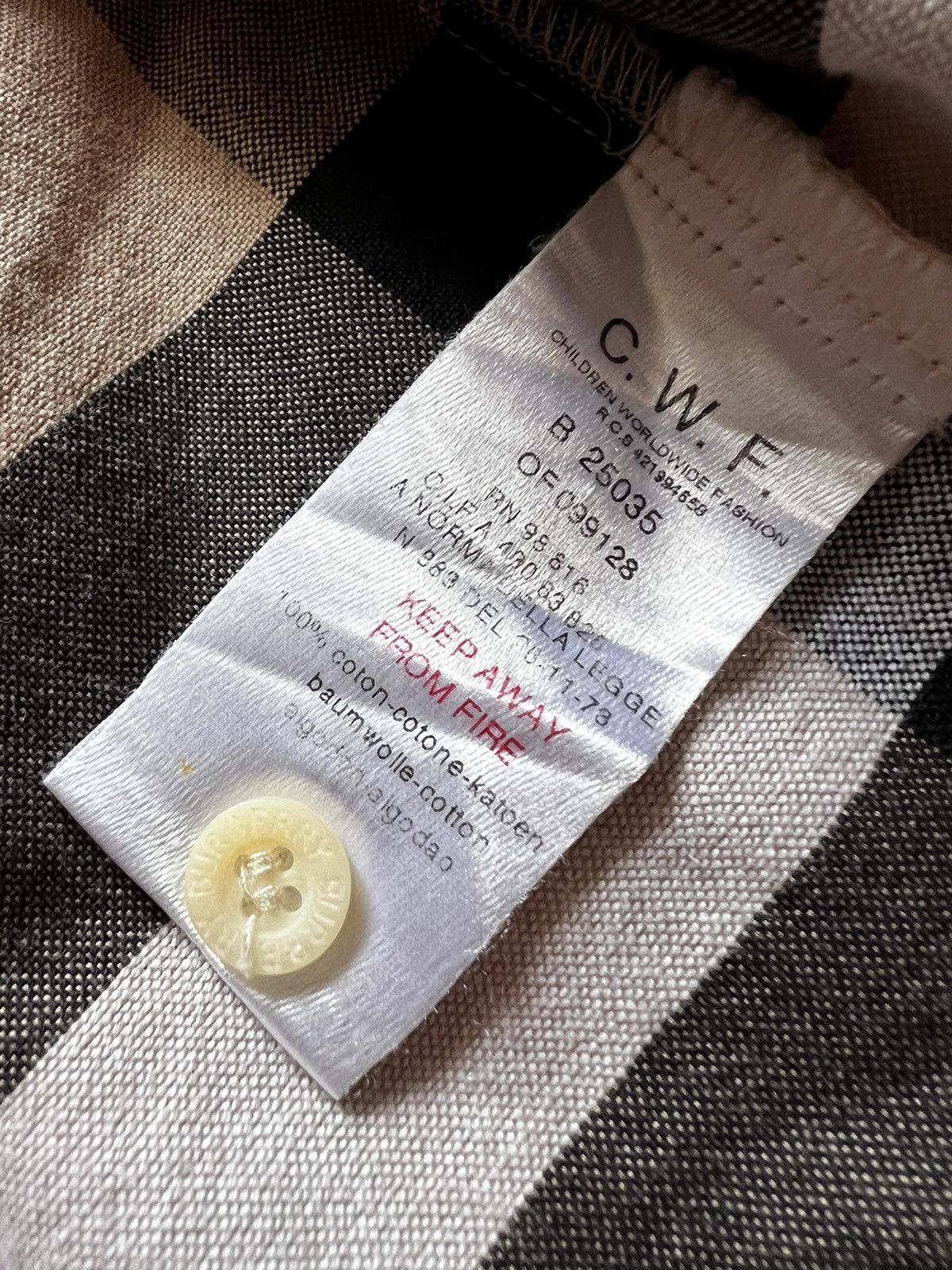 Burberry Burberry Kids Check Nova shirt size 8Y Size US XXS / EU 40 - 12 Thumbnail
