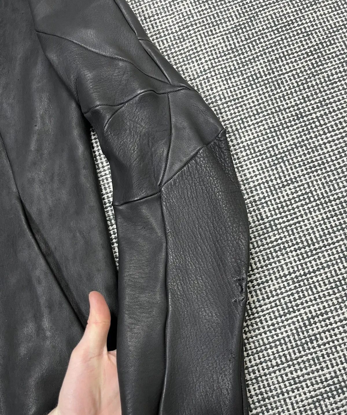 Leon Emanuel Blanck Faded black Leon Emanuel Blanck distortion leather jacket Size US M / EU 48-50 / 2 - 12 Thumbnail