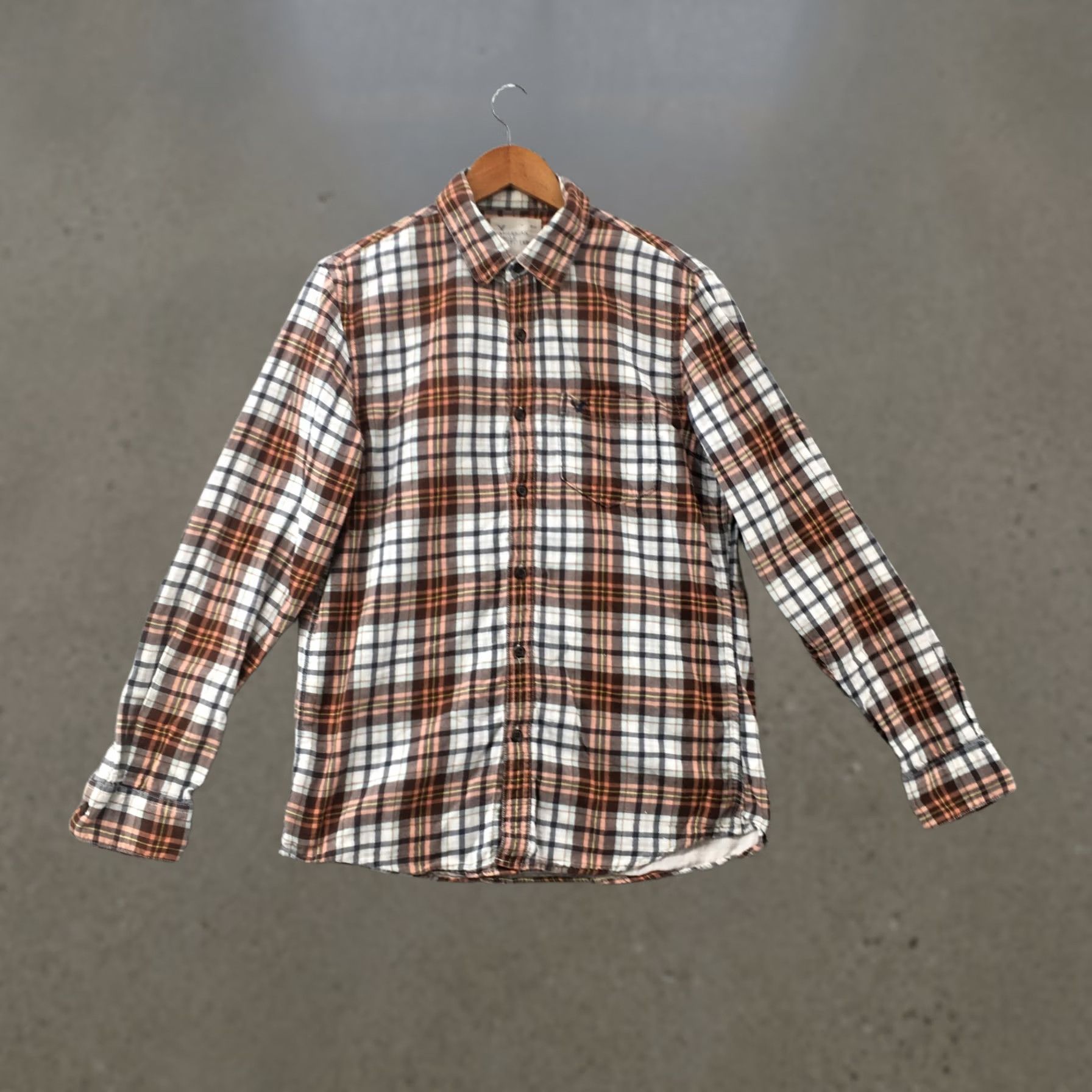 American Eagle Outfitters American Eagle Outfitters Long Sleeve Shirt Top Mens M Brown Cotton Button Up Plaid Collar Size US M / EU 48-50 / 2 - 1 Thumbnail