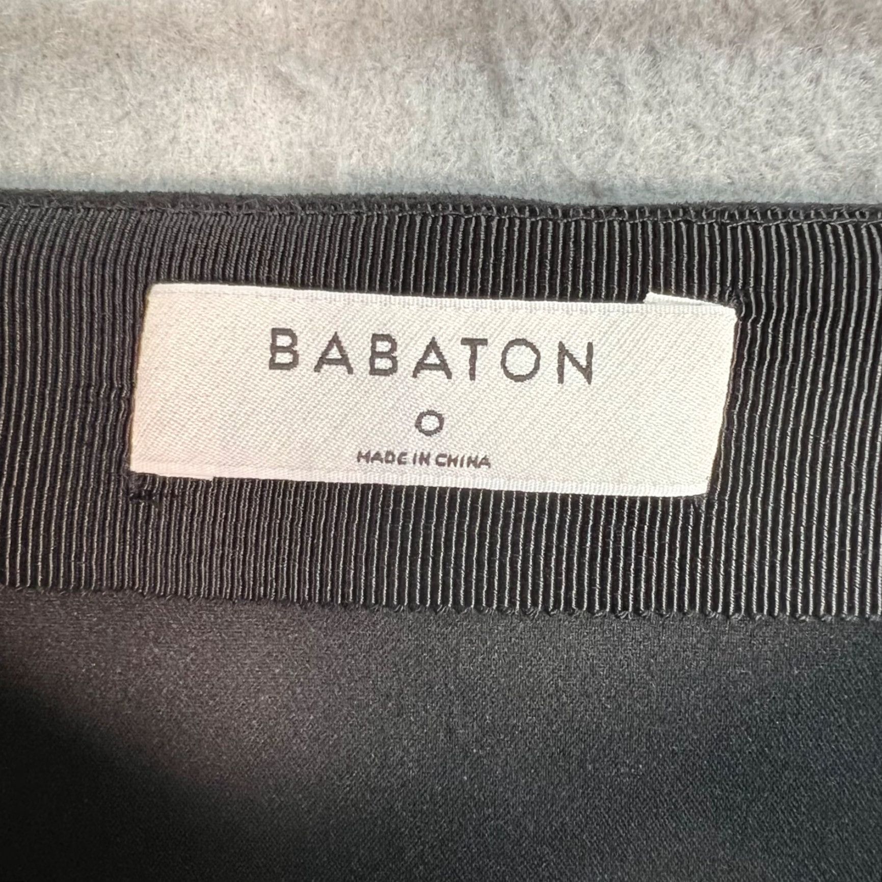 Vintage Babaton Skirt Womens 0 Black Faux Suede A-Line Mini Polyester Blend Adult Womens Size 0 Black A-Line Skirt Mens Womens Boys Girls? Size 25" / US 0 / IT 36 - 3 Thumbnail