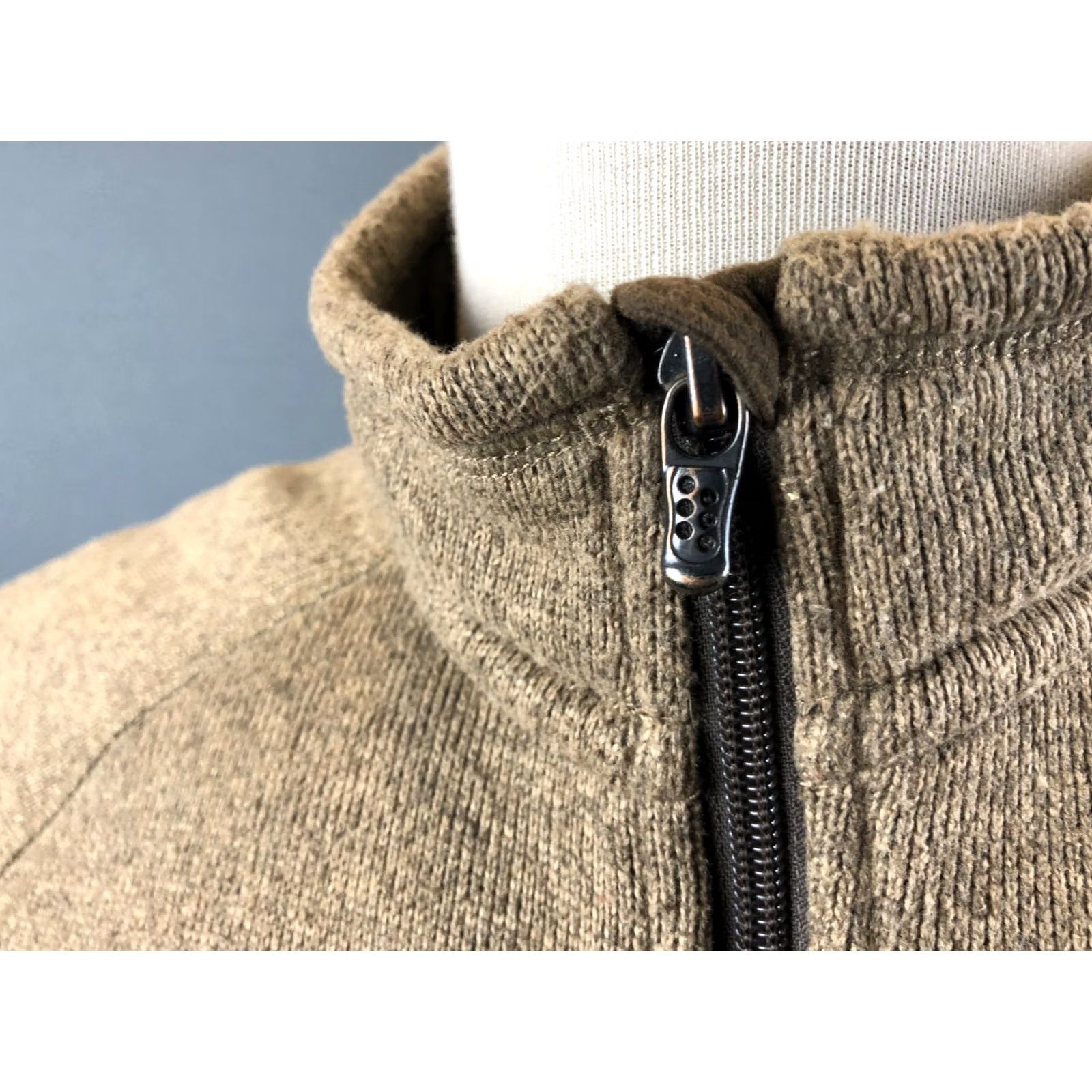Patagonia Patagonia Full Zip Sweater Men M Khaki Polyester Embroidered Logo Size US M / EU 48-50 / 2 - 6 Thumbnail