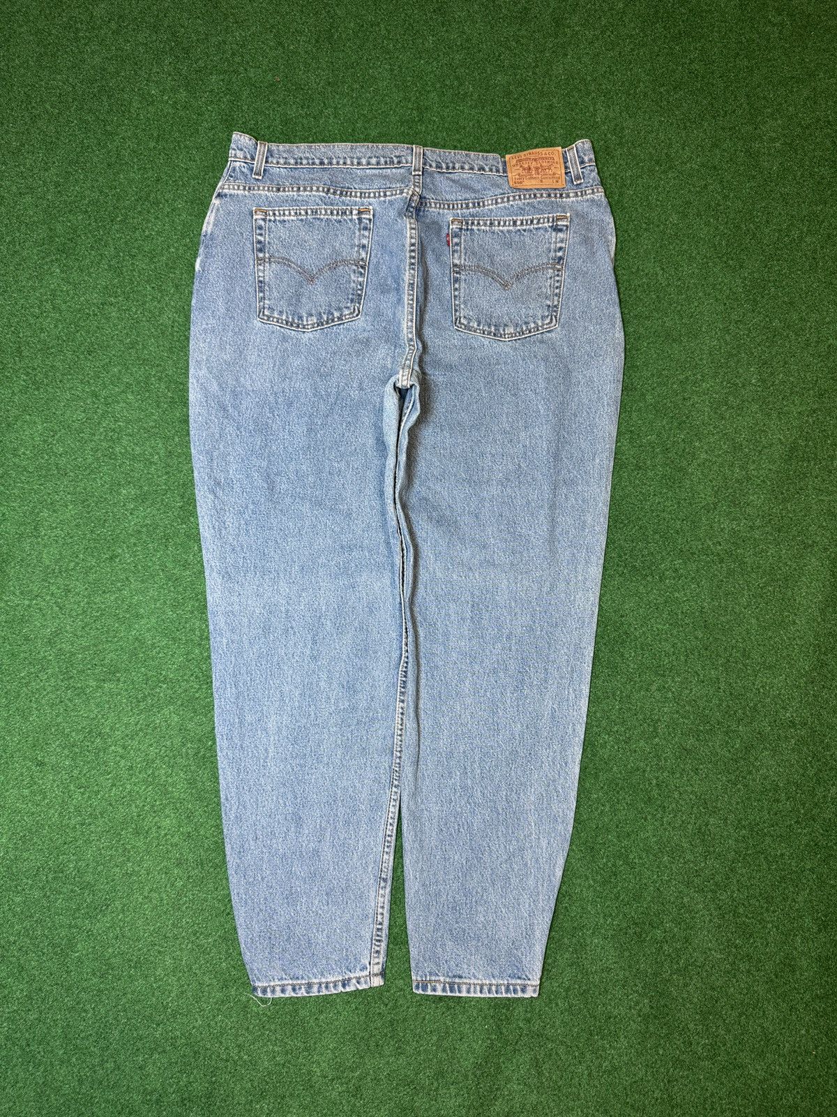 Levi's × Levi's Vintage Clothing × Vintage Vintage 90s Levi’s 550 Relaxed Taper 42x34 Light Wash Jeans Size 42" / US 20 - 1 Thumbnail