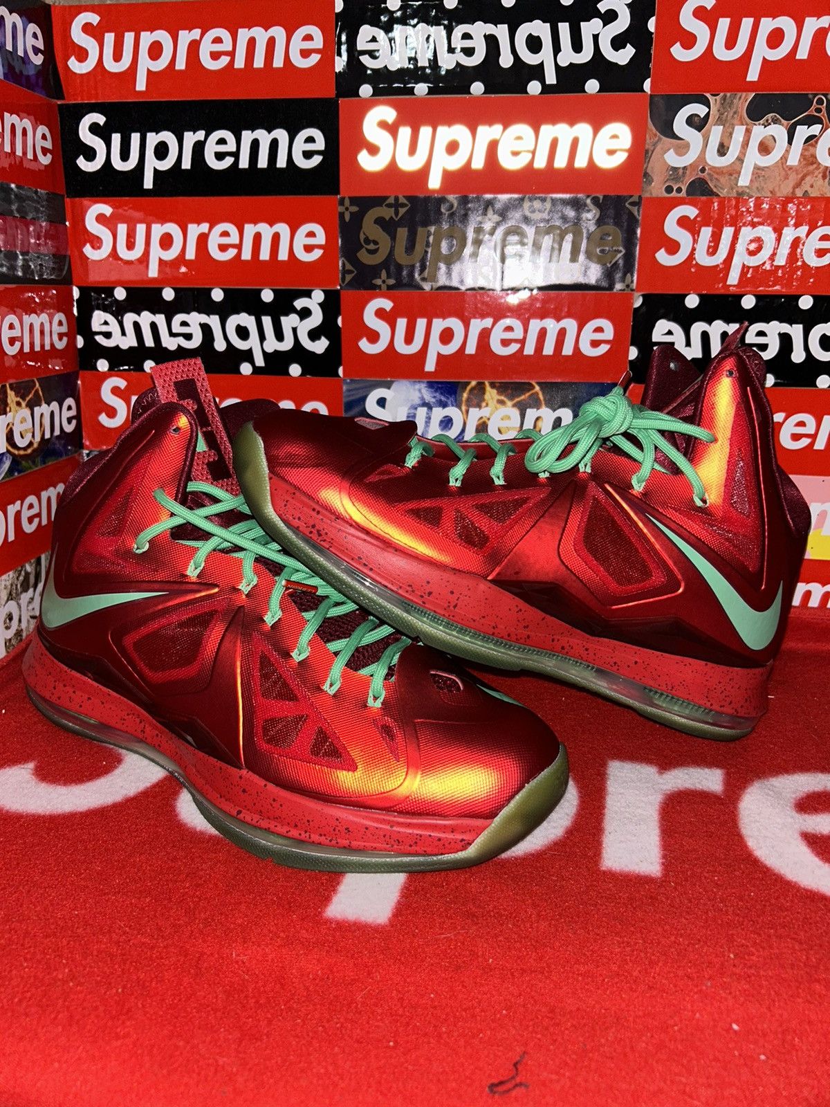 Nike Nike Lebron 10 Christmas 541100-600 size 12 NEW Lebron X Size US 12 / EU 45 - 1 Thumbnail