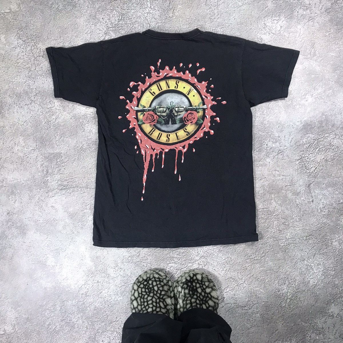 Vintage Vintage 90s Guns N Roses Graphic Tee Y2K Band Grunge Boxy M Size US M / EU 48-50 / 2 - 1 Thumbnail