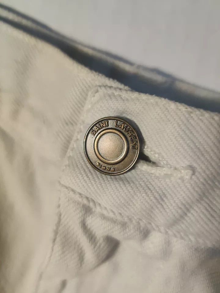 Saint Laurent Paris o1bcso1str0924 Baggy Shorts in White Size US 33 - 4 Thumbnail