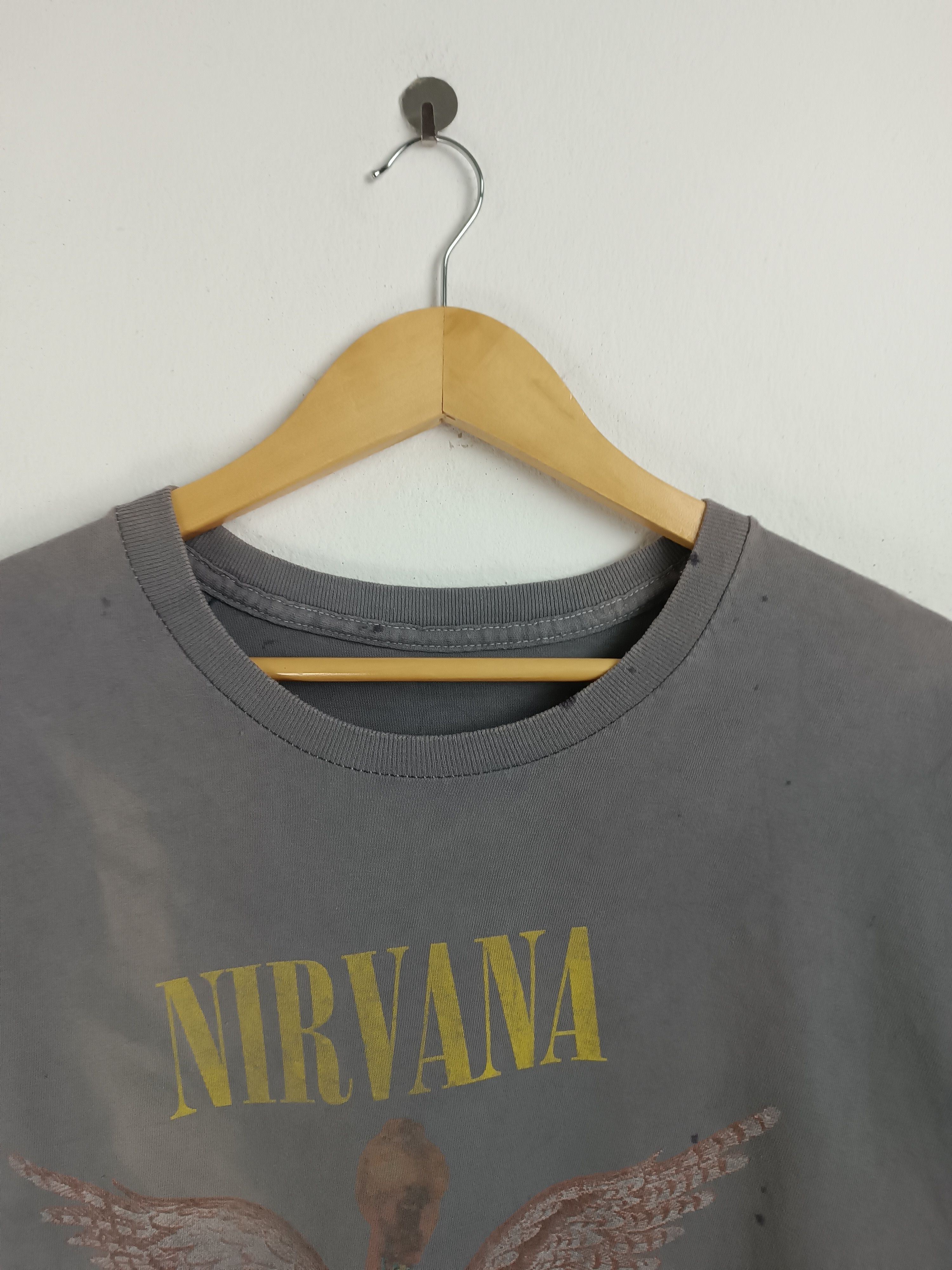 Vintage THRASHED FADED VINTAGE NIRVANA IN UTERO GRUNGE TEE VERY RARE Size US L / EU 52-54 / 3 - 7 Thumbnail