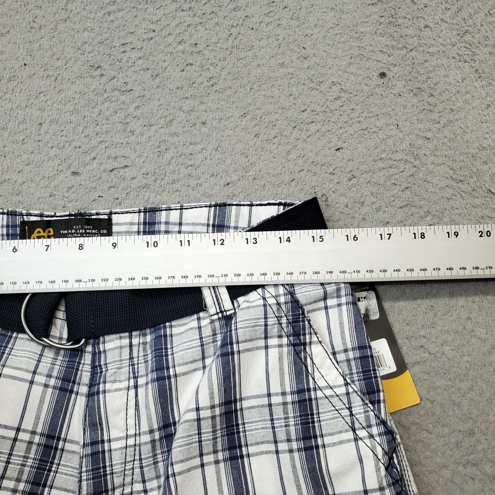 Lee Lee Cargo Shorts Mens Size 30 Multicolor Plaid Belted Wyoming Outdoor 11" Inseam Size US 30 / EU 46 - 6 Thumbnail