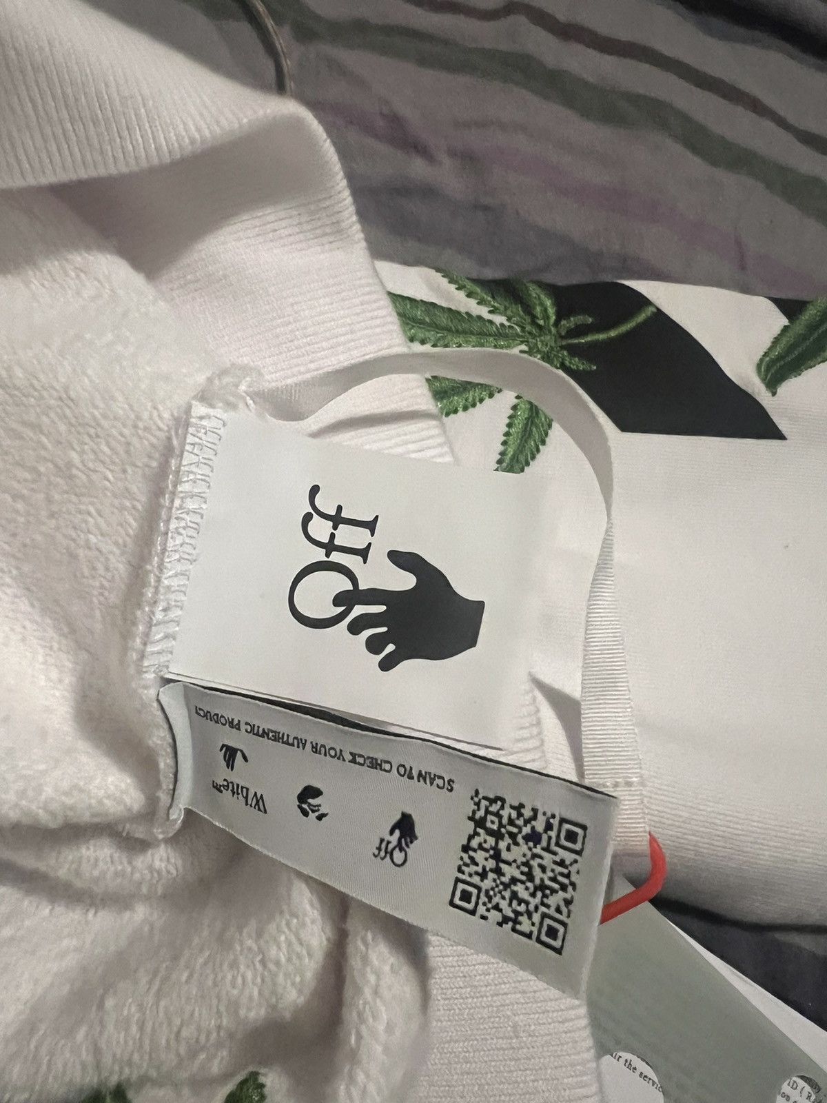 Off-White Off-White Weed Leaves Hoodie Size US S / EU 44-46 / 1 - 15 Thumbnail