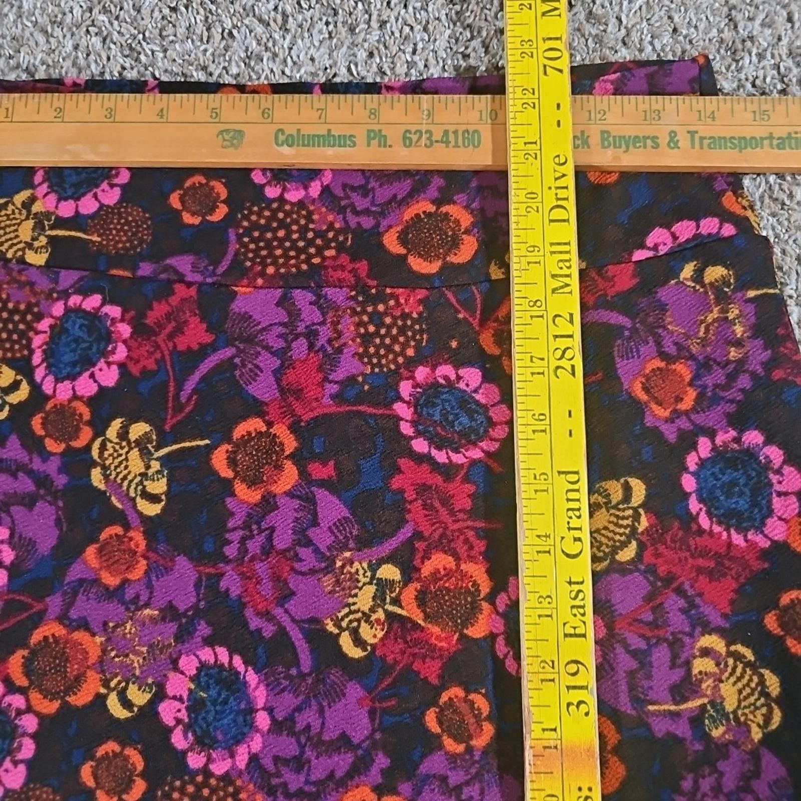Other LuLaRoe Cassie Skirt S Multicolor Floral Knee Length Unlined Size 28" / US 6 / IT 42 - 3 Thumbnail