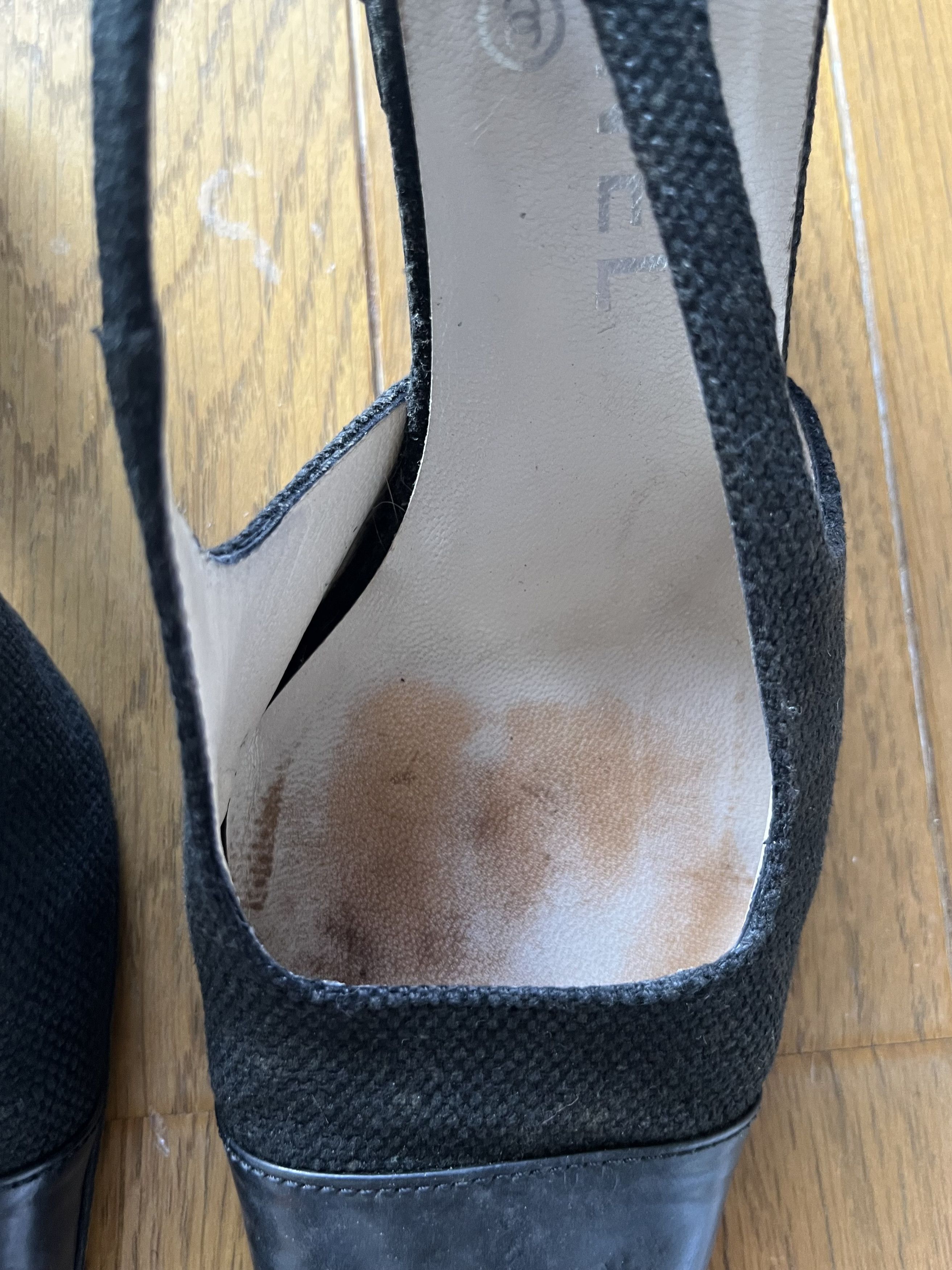 Chanel Chanel black slingback heels Size US 5 / IT 35 - 6 Thumbnail