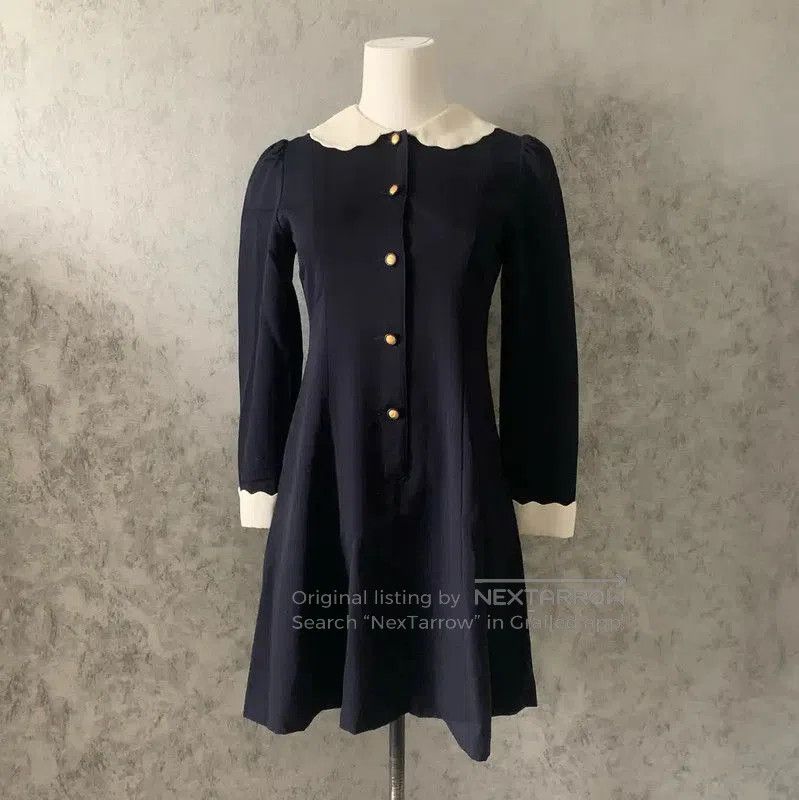 Burberry Navy Blue Wool Long Sleeve Dress.