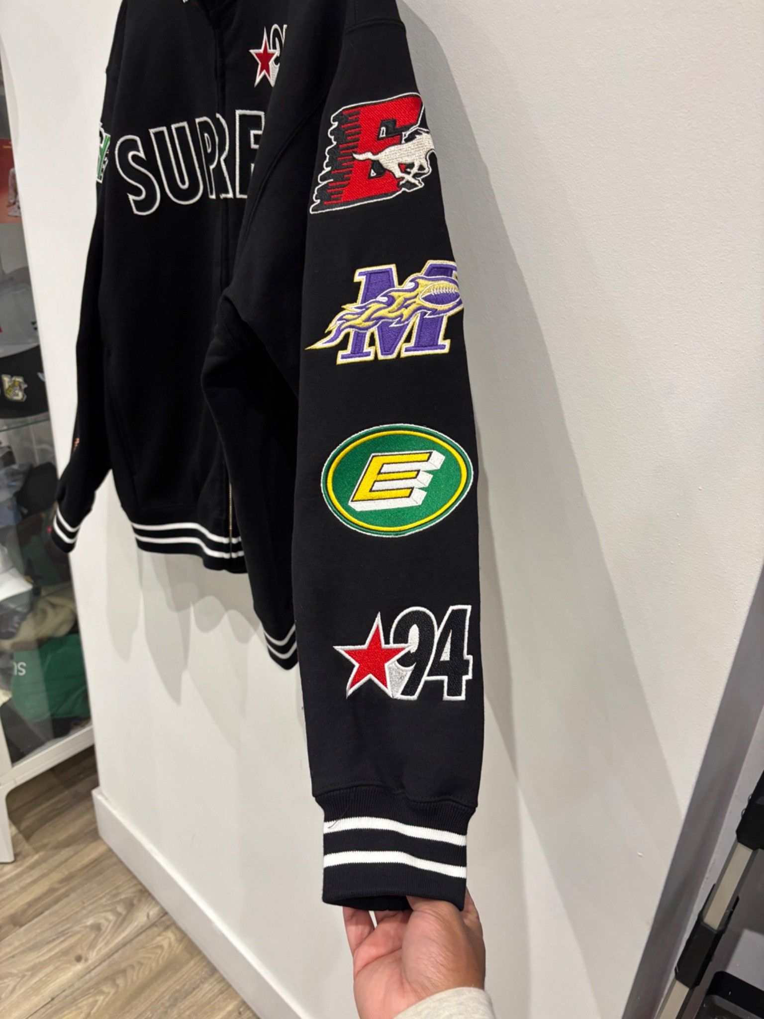 Supreme Supreme Mascots Zip Up Sweatshirt Black Size US M / EU 48-50 / 2 - 3 Thumbnail