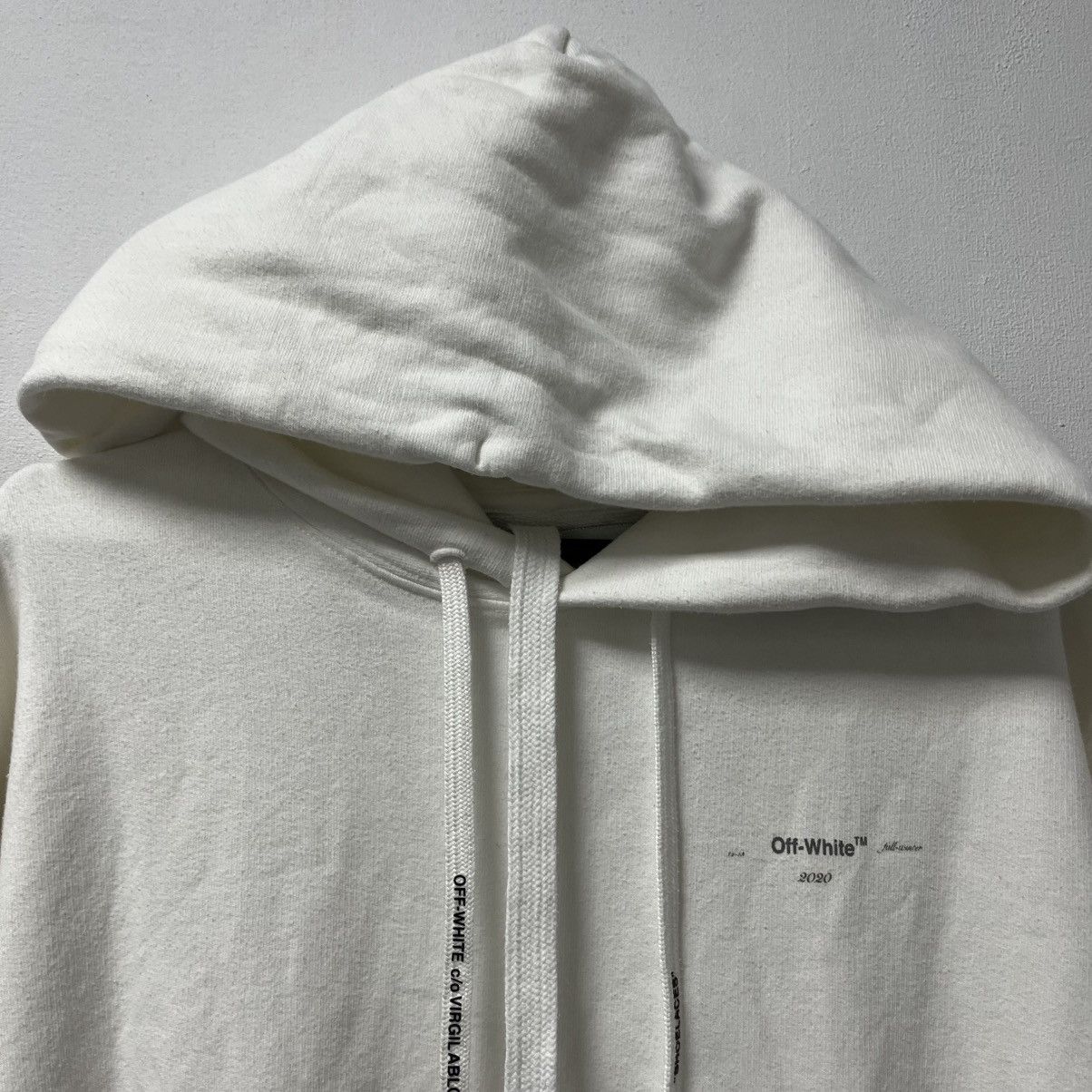 Off-White Off-White Luxury Hoodie Big Logo Rare White Size US L / EU 52-54 / 3 - 5 Thumbnail